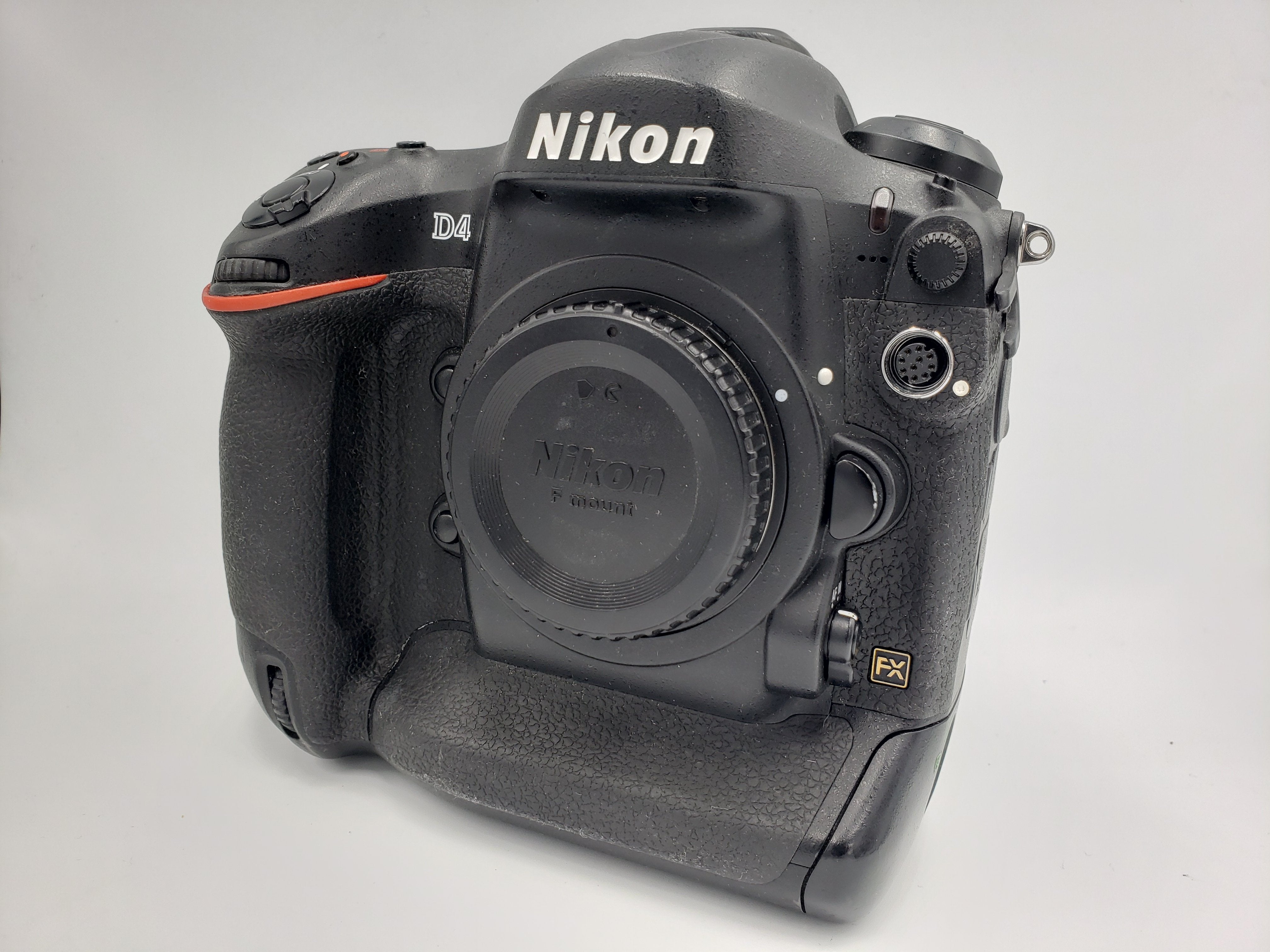 USED Nikon D4 DSLR Camera Body