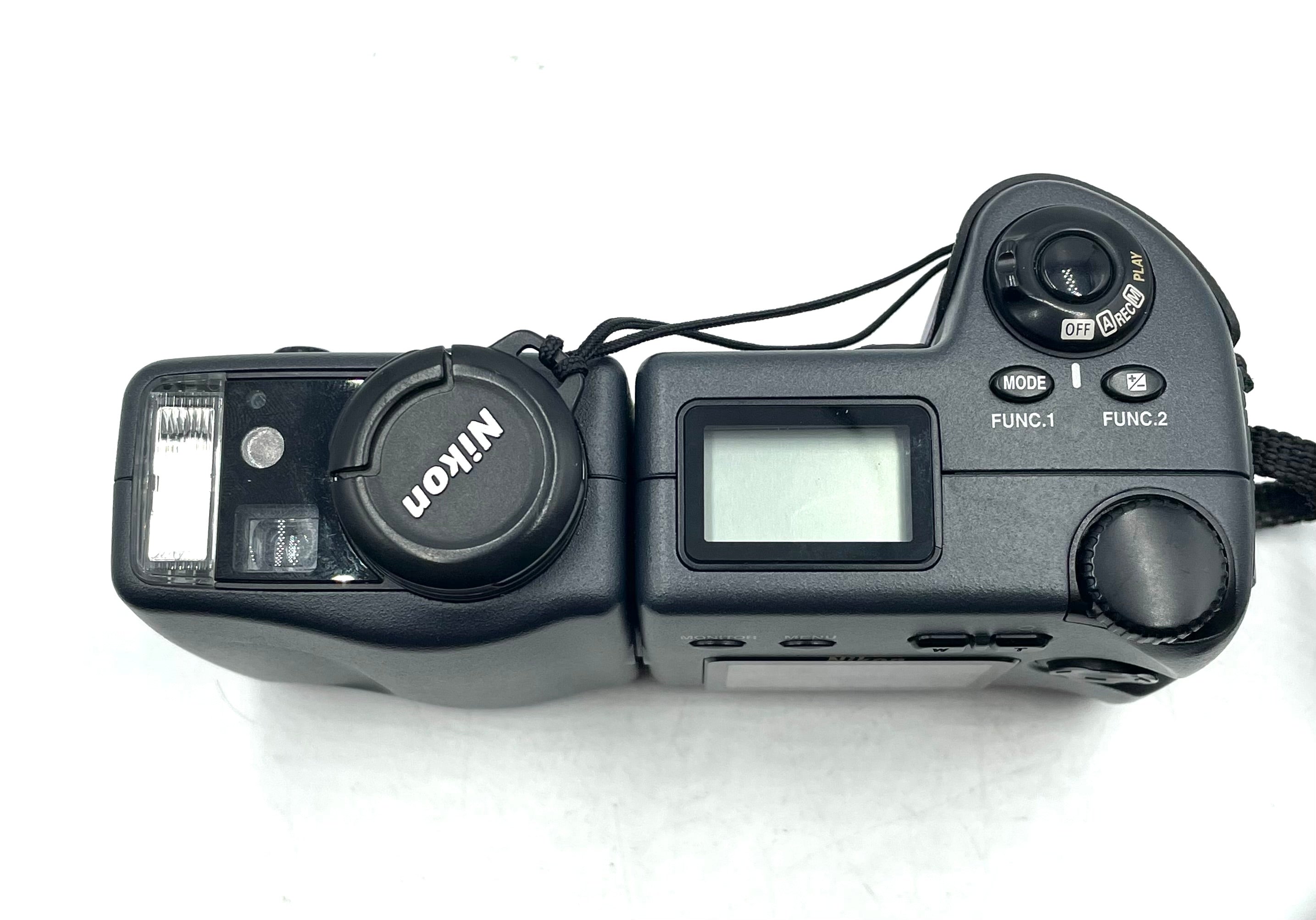 USED Nikon Coolpix 990