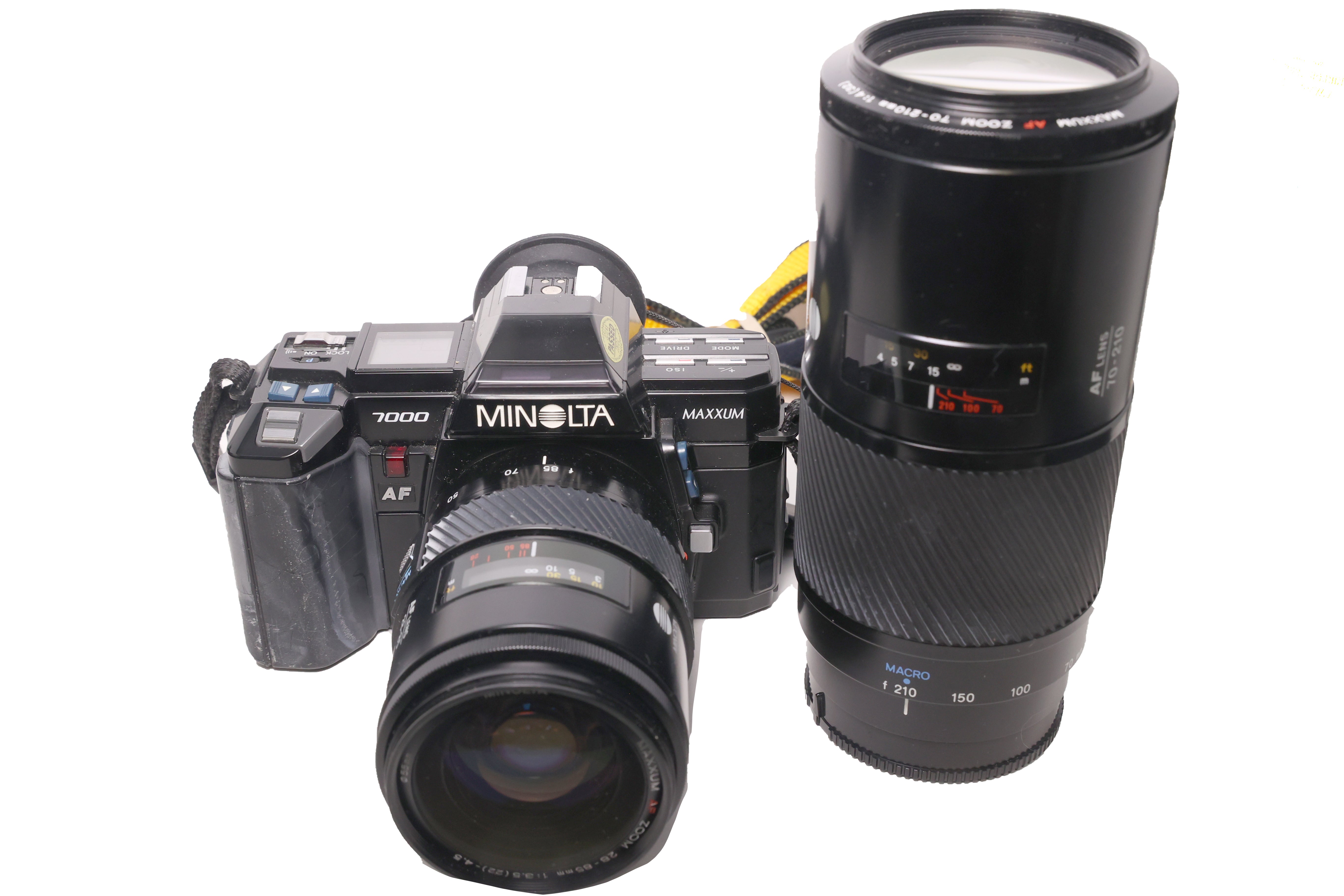 USED Minolta Maxxum 7000 w/ 28-85mm & 70-210mm AF lens