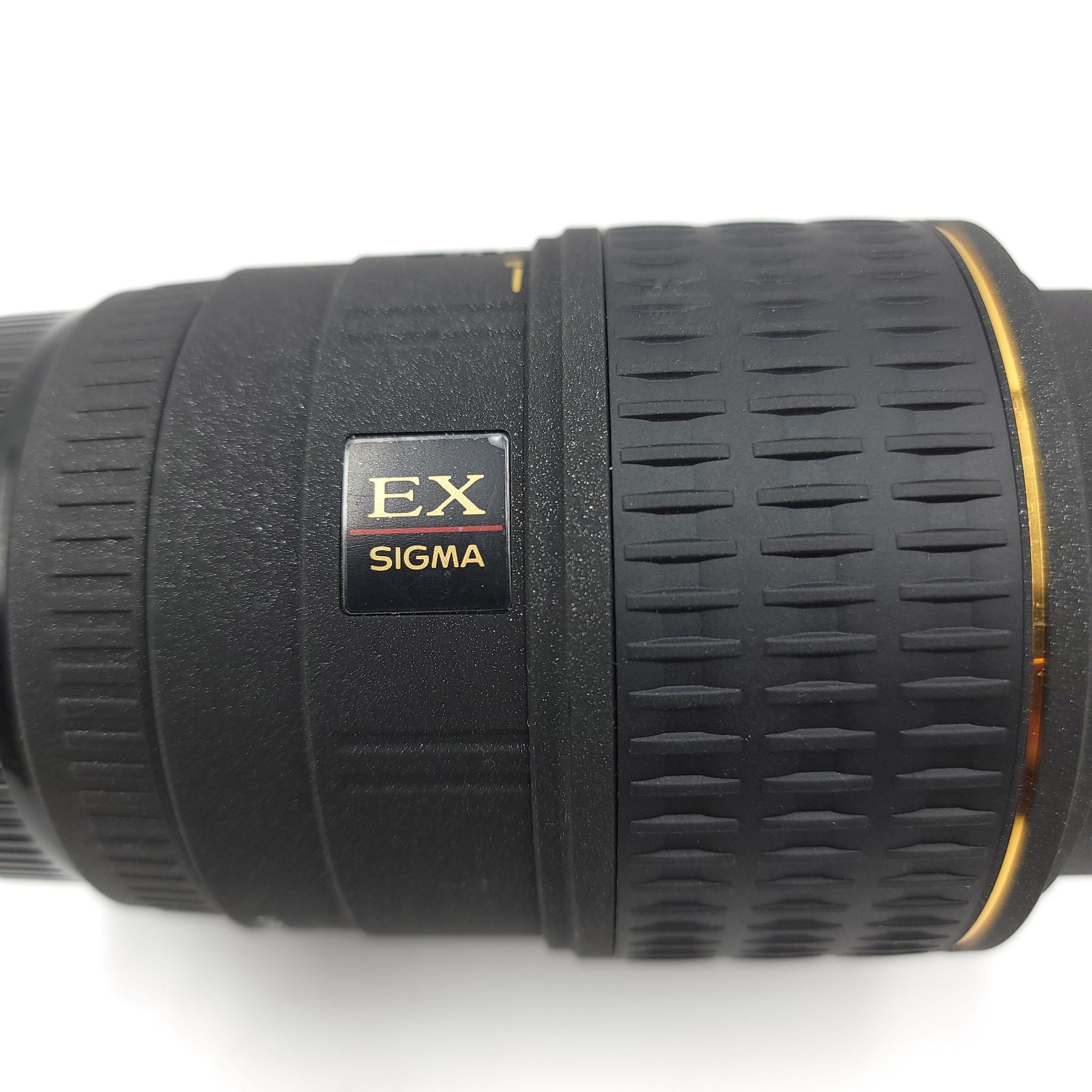 Used Sigma 105mm f2.8 EX Macro (Sony-A/Min-Maxxum) Lens