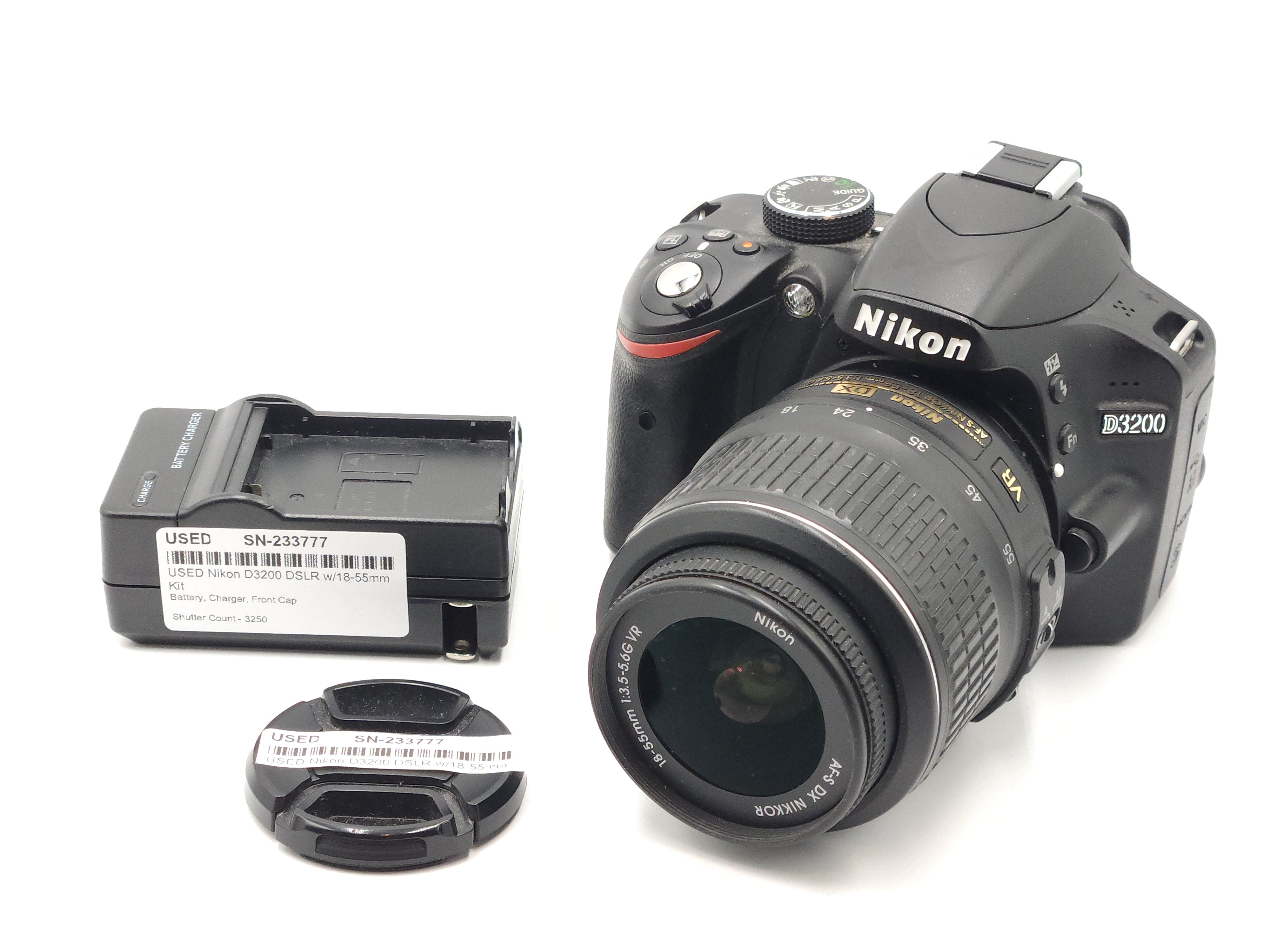 USED Nikon D3200 DSLR w/18-55mm Kit