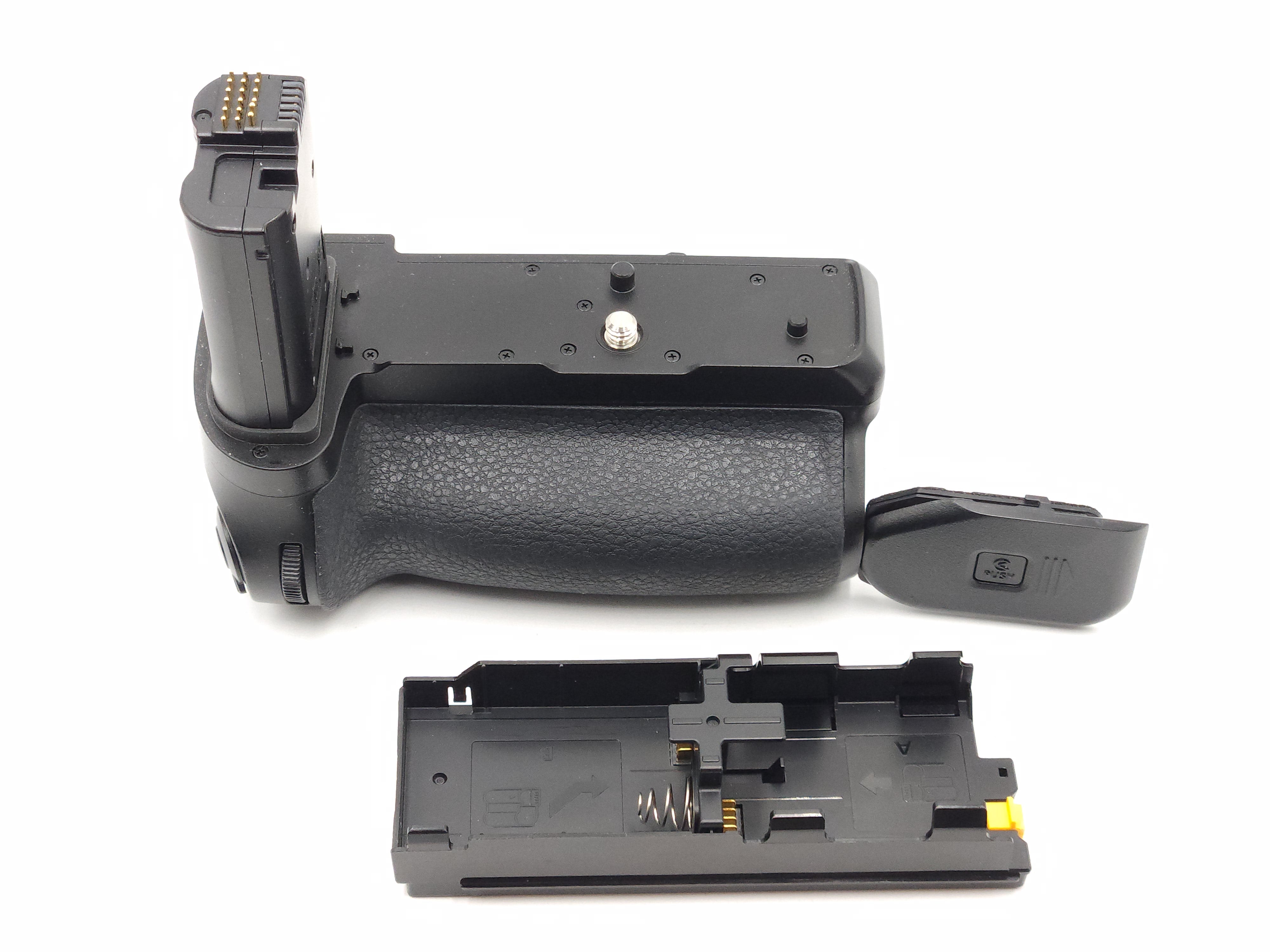 Used Nikon MB-N11 Battery Grip