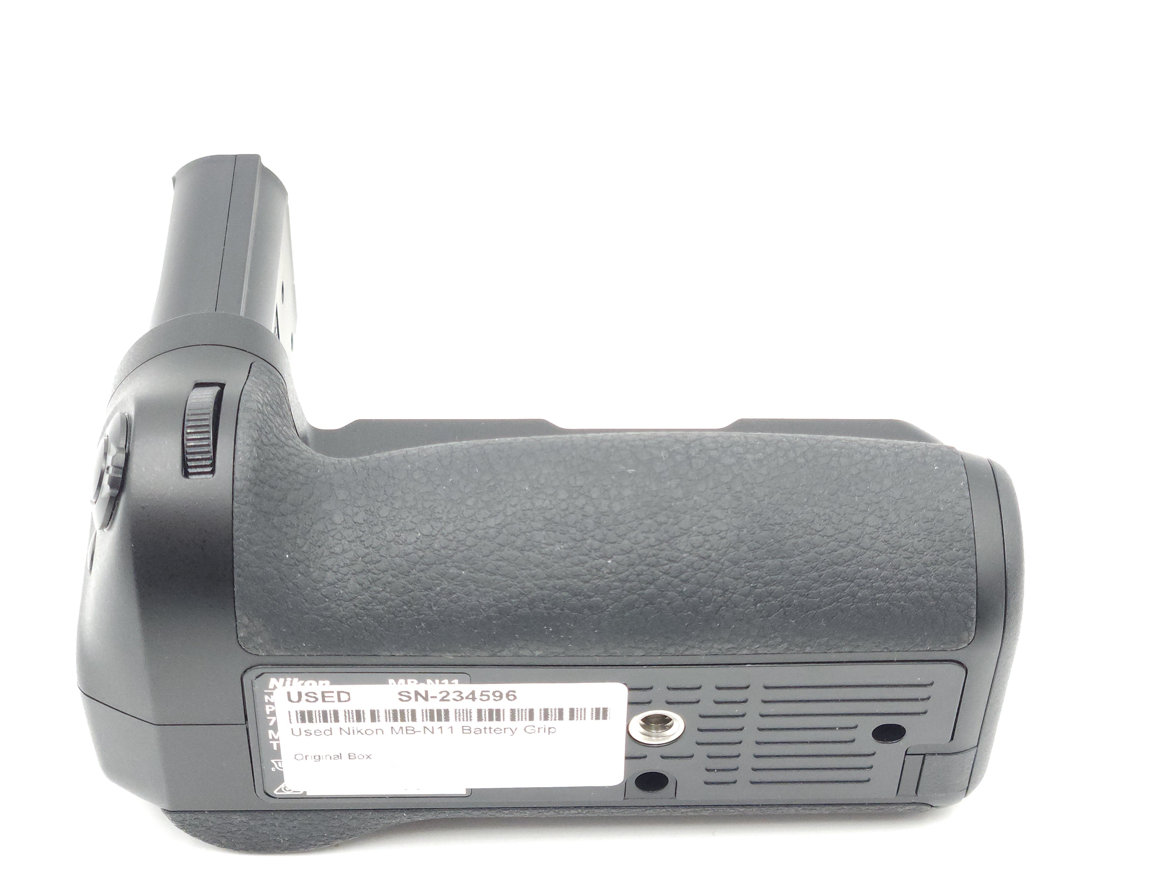 Used Nikon MB-N11 Battery Grip