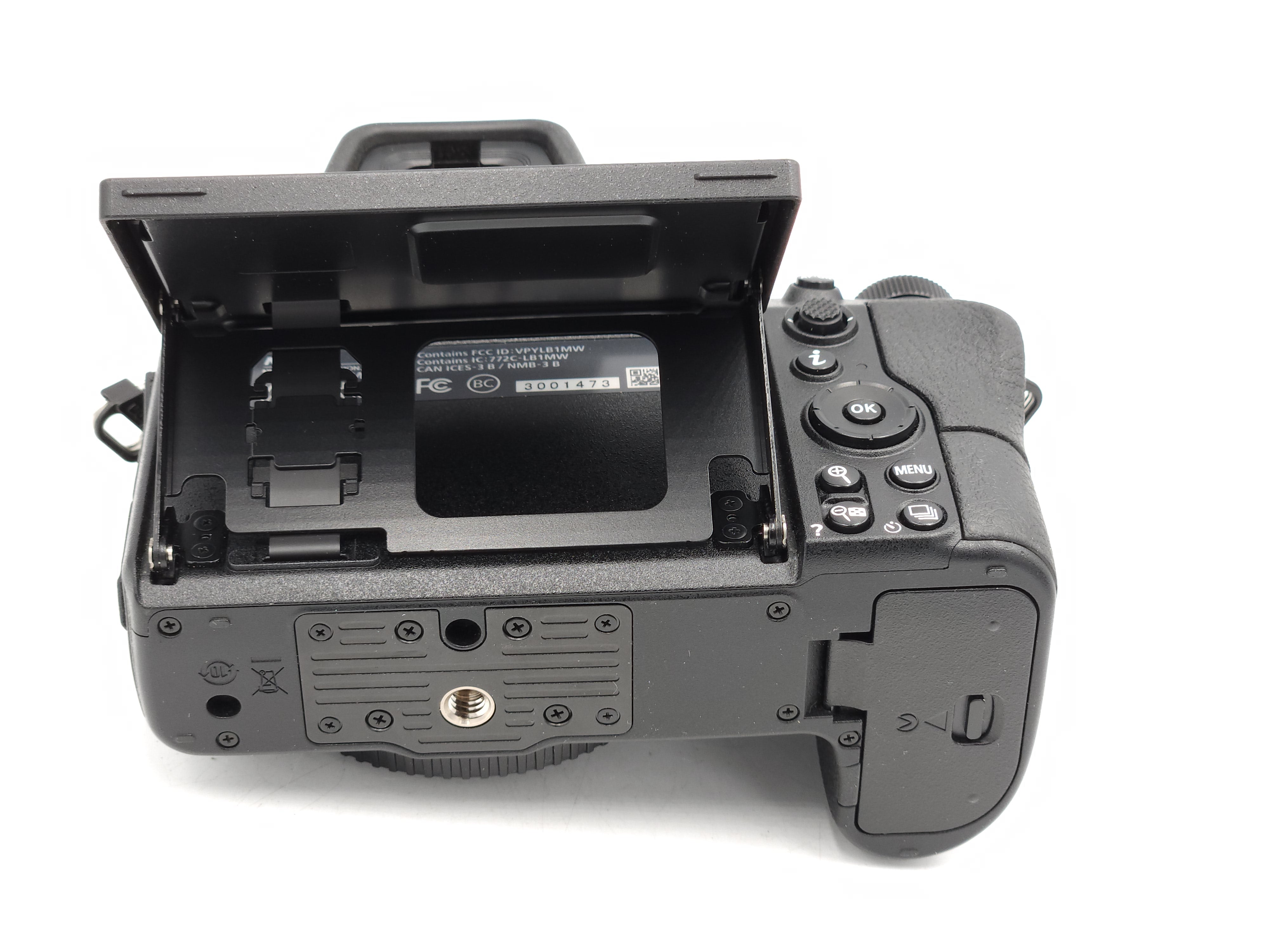 USED Nikon Z7 FX-format Mirrorless Camera Body