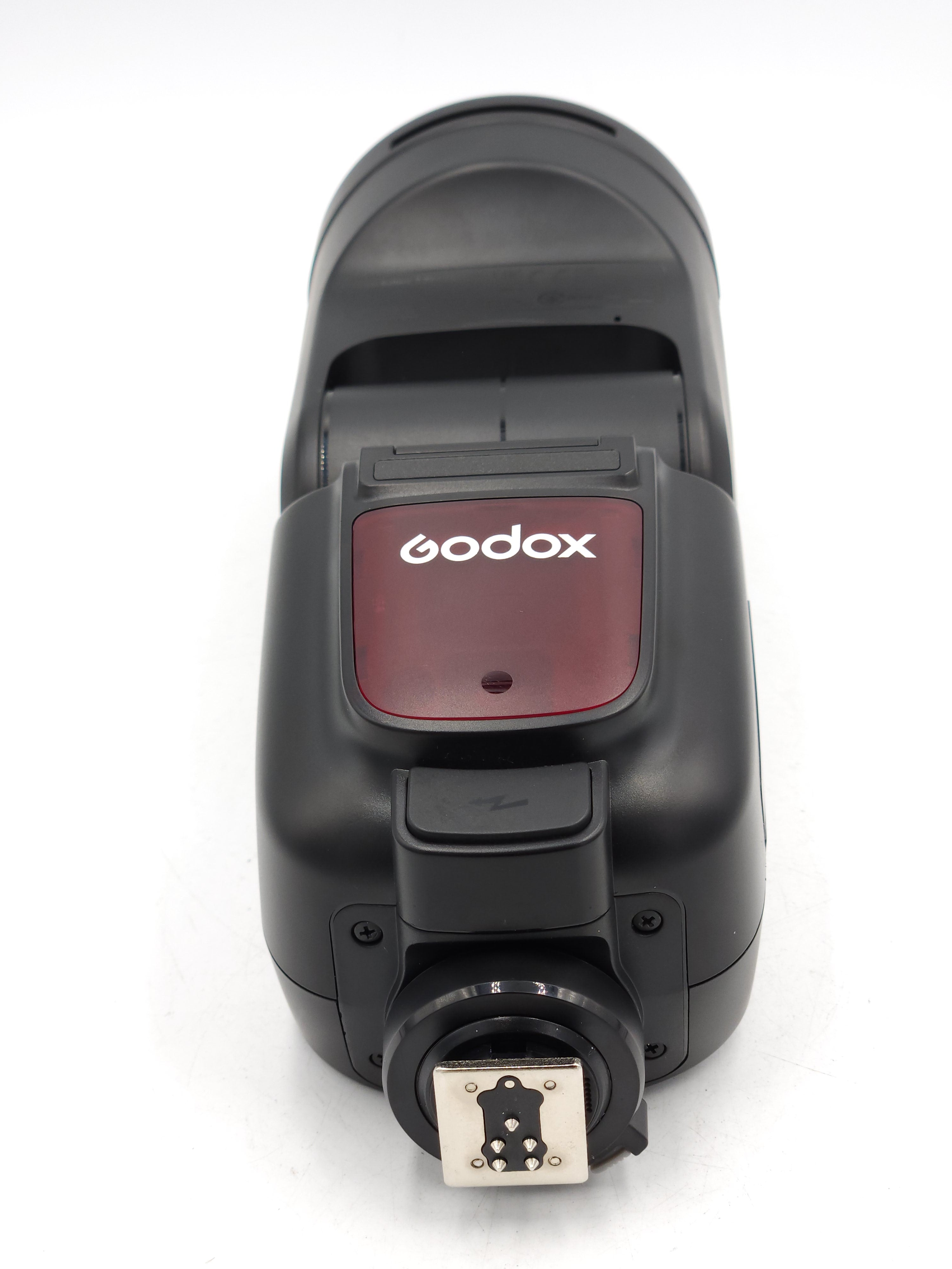 Used Godox V1Pro C Flash for Canon