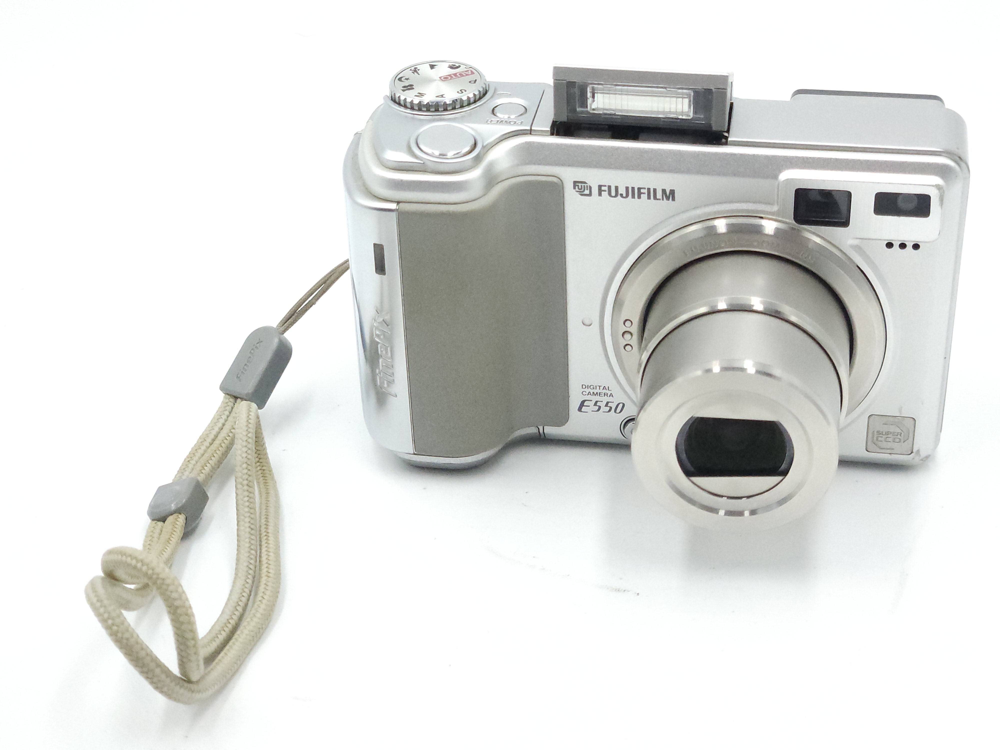 Used Fujifilm FinePix E550 Digital Point & Shoot