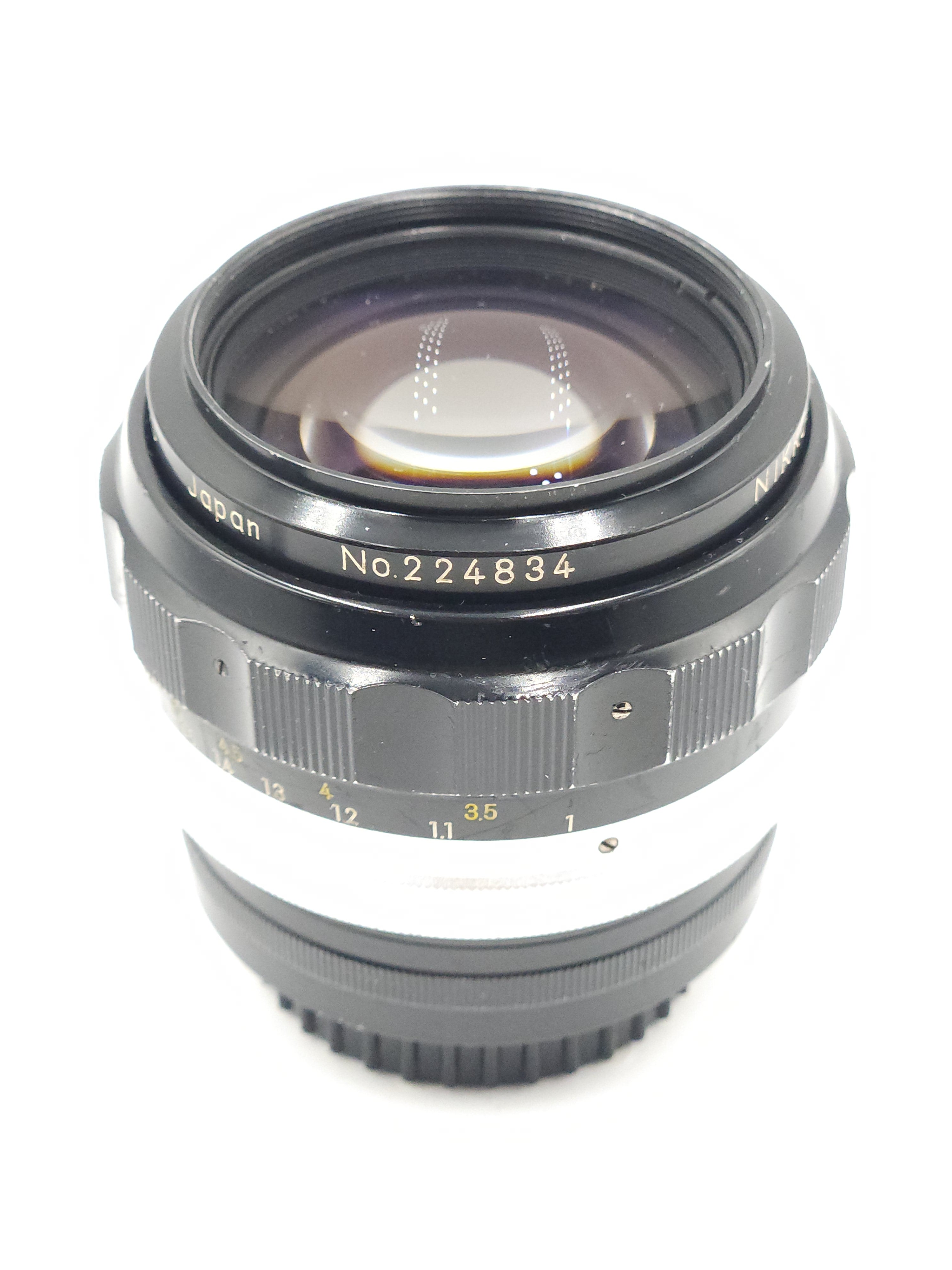 Used Nikon Nikkor-H 85mm f1.8 Non-AI Lens