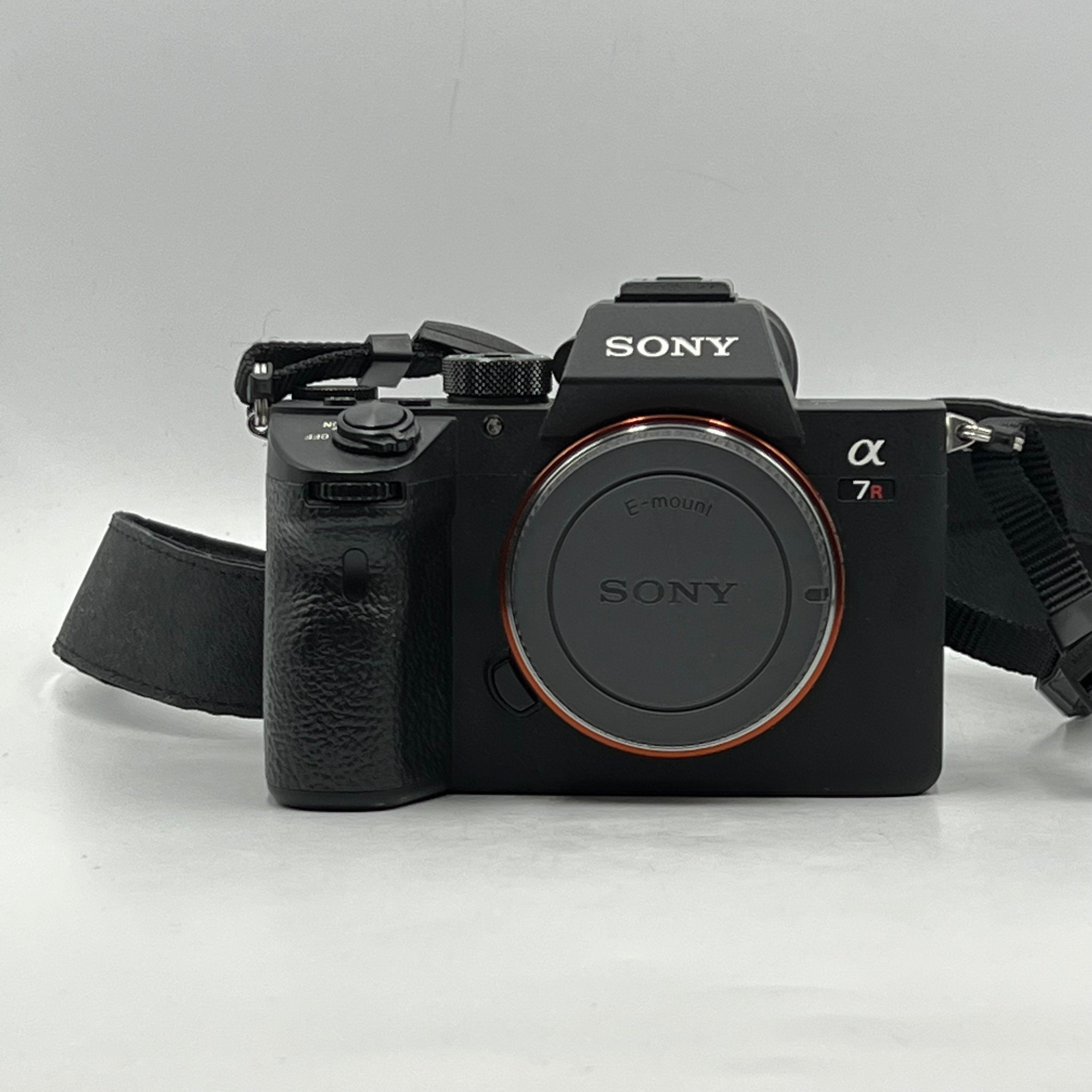 Used Sony 50mm F1.4 Planar T* FE Lens