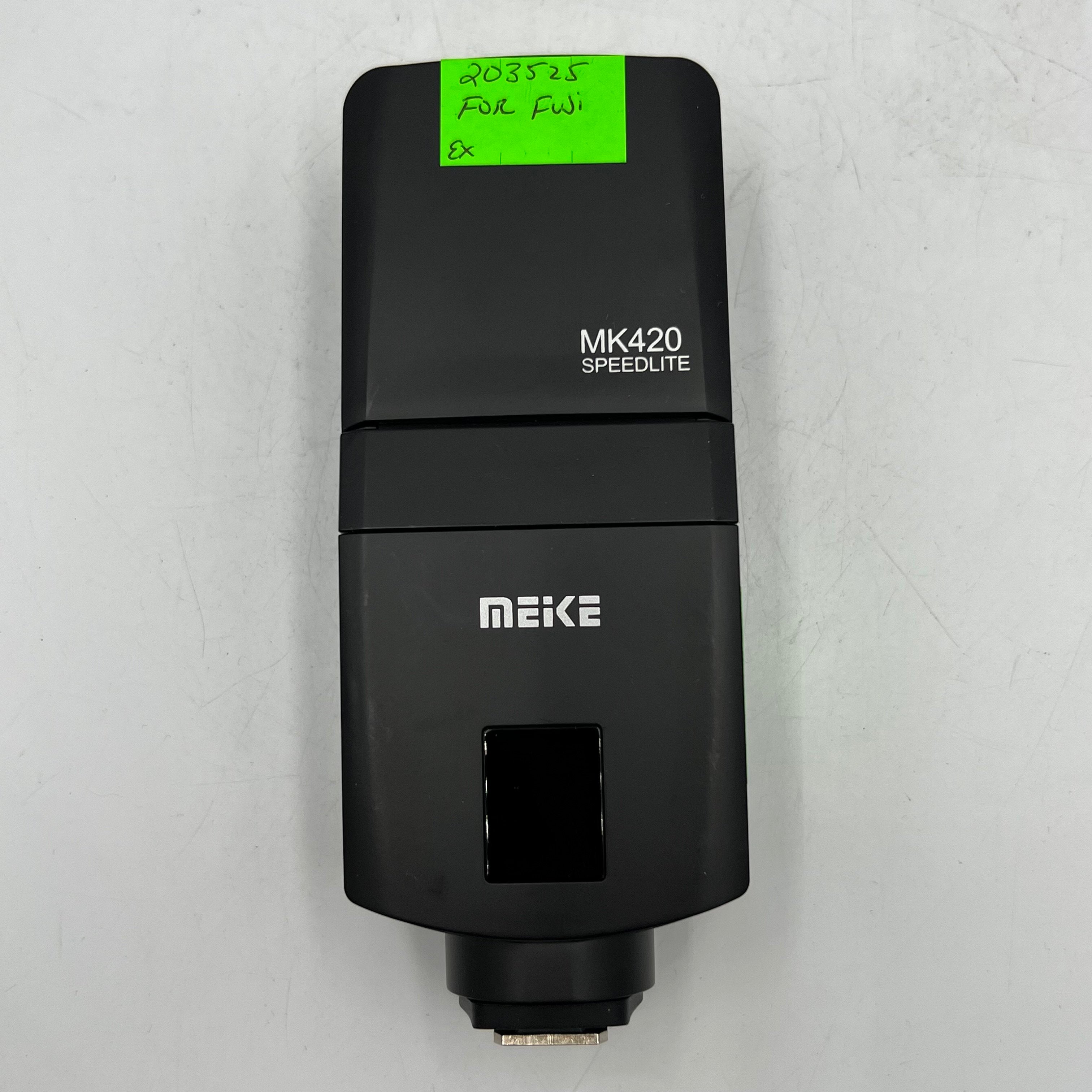 USED Meike MK420 Flash for Fujifilm Cameras