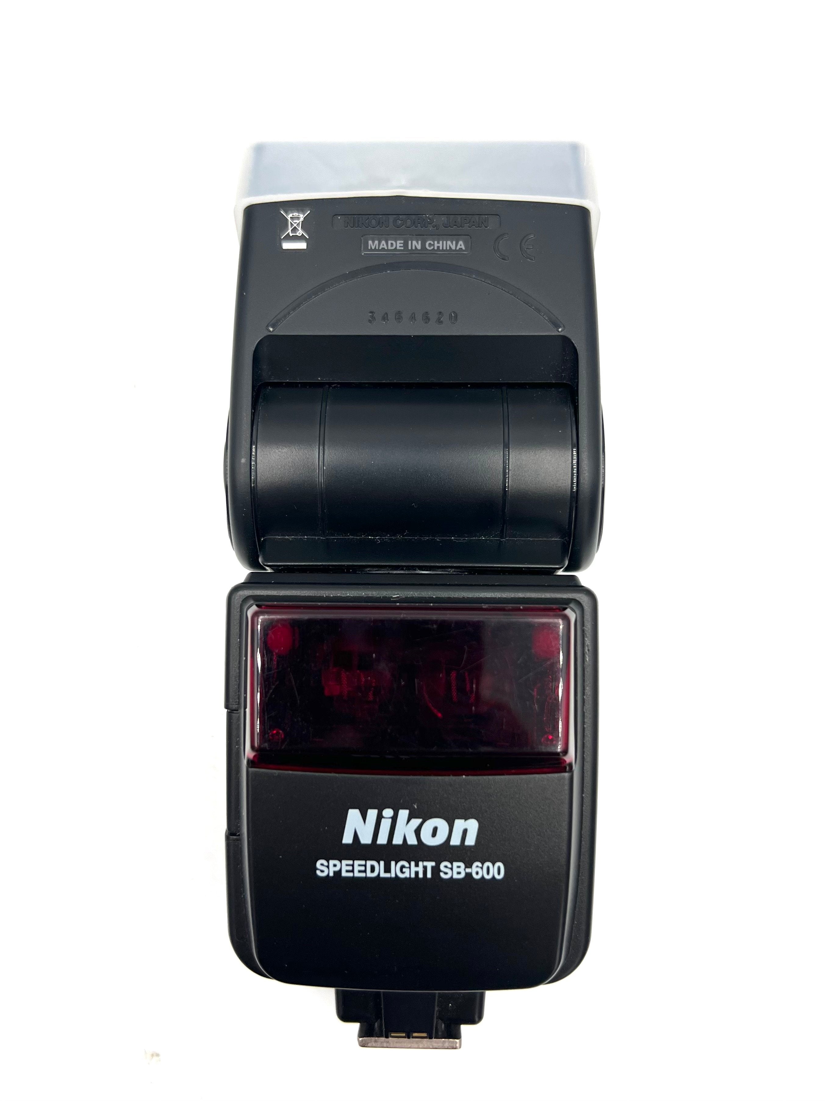 Used Nikon SB-600 speedlite flash