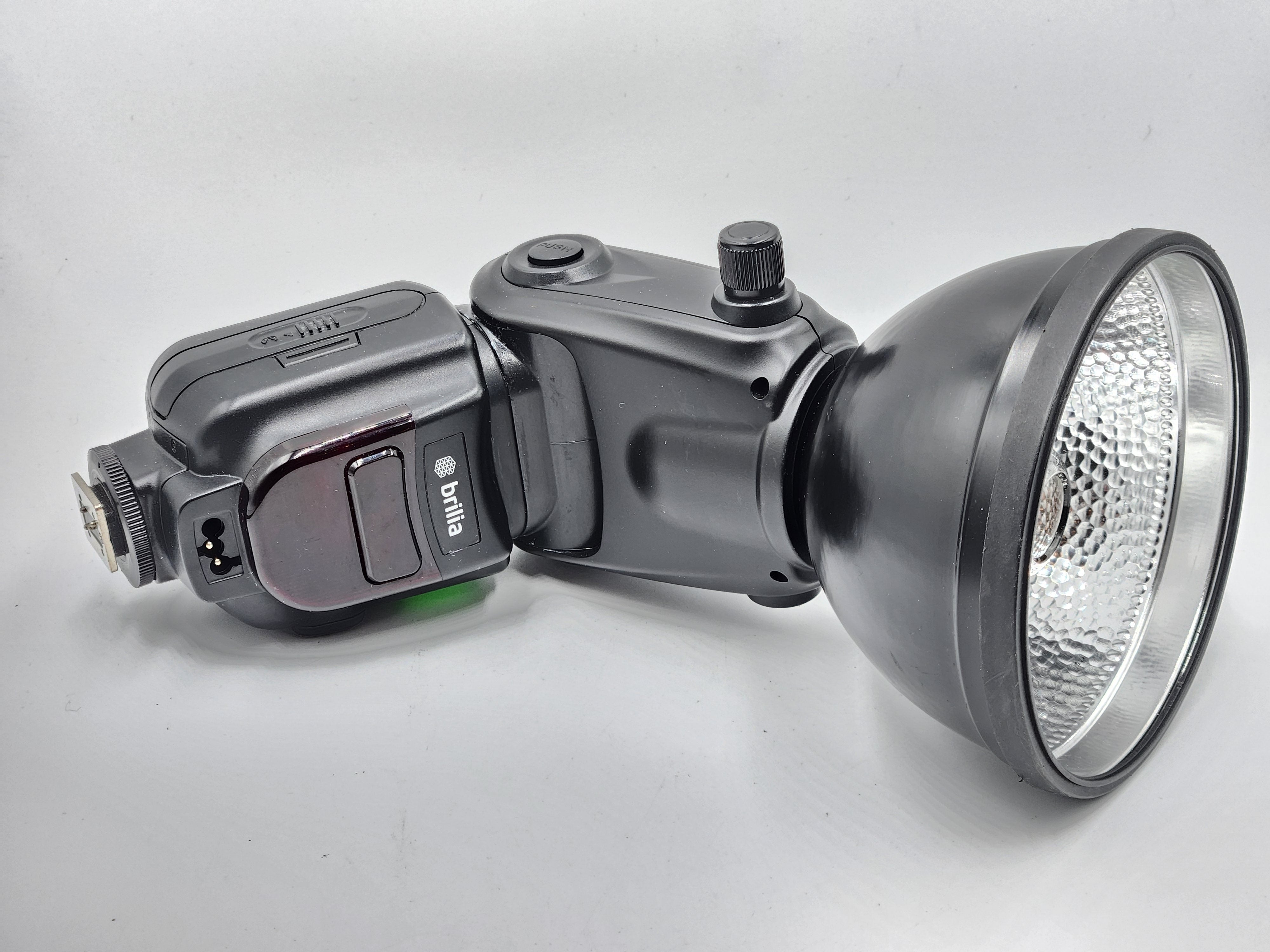 Used Brilia BB-110N Flash (for Nikon)