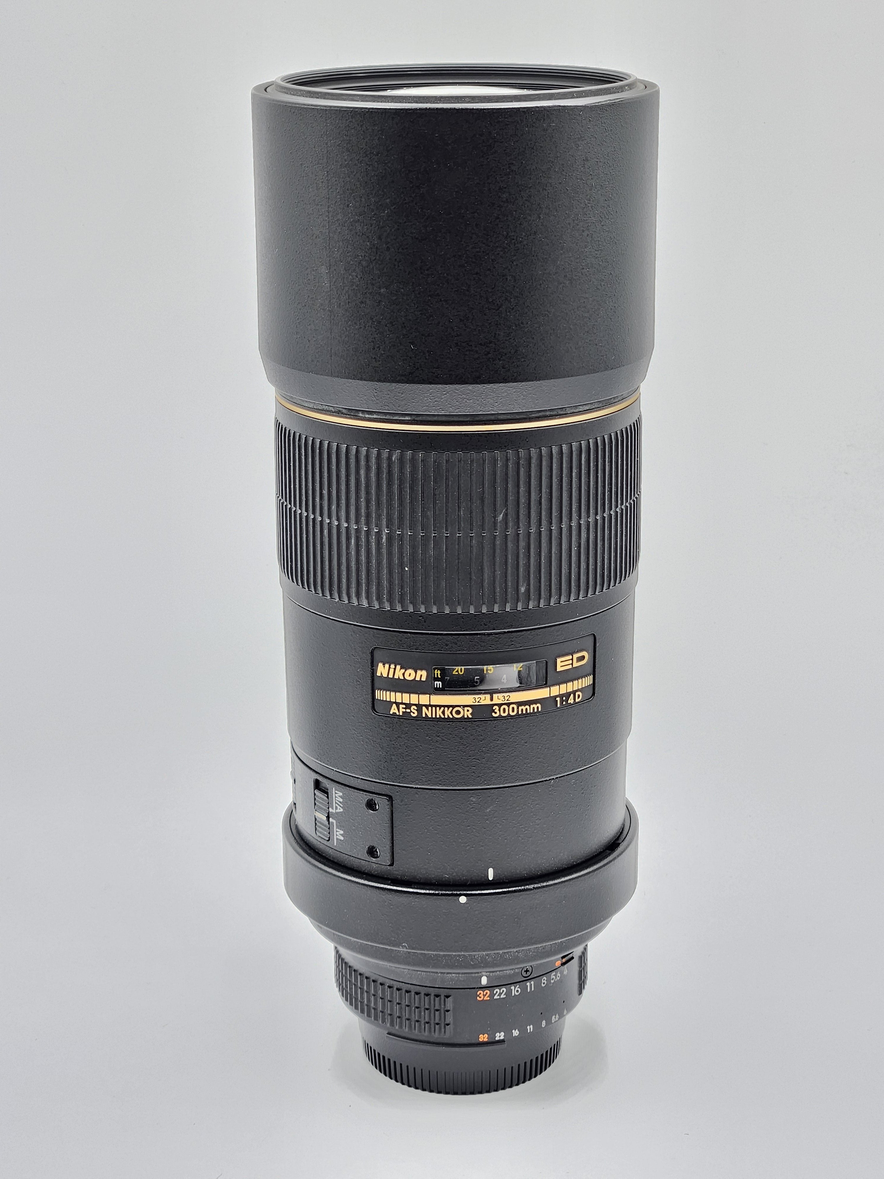 USED Nikon 300mm F4 D IF-ED AF-S Lens