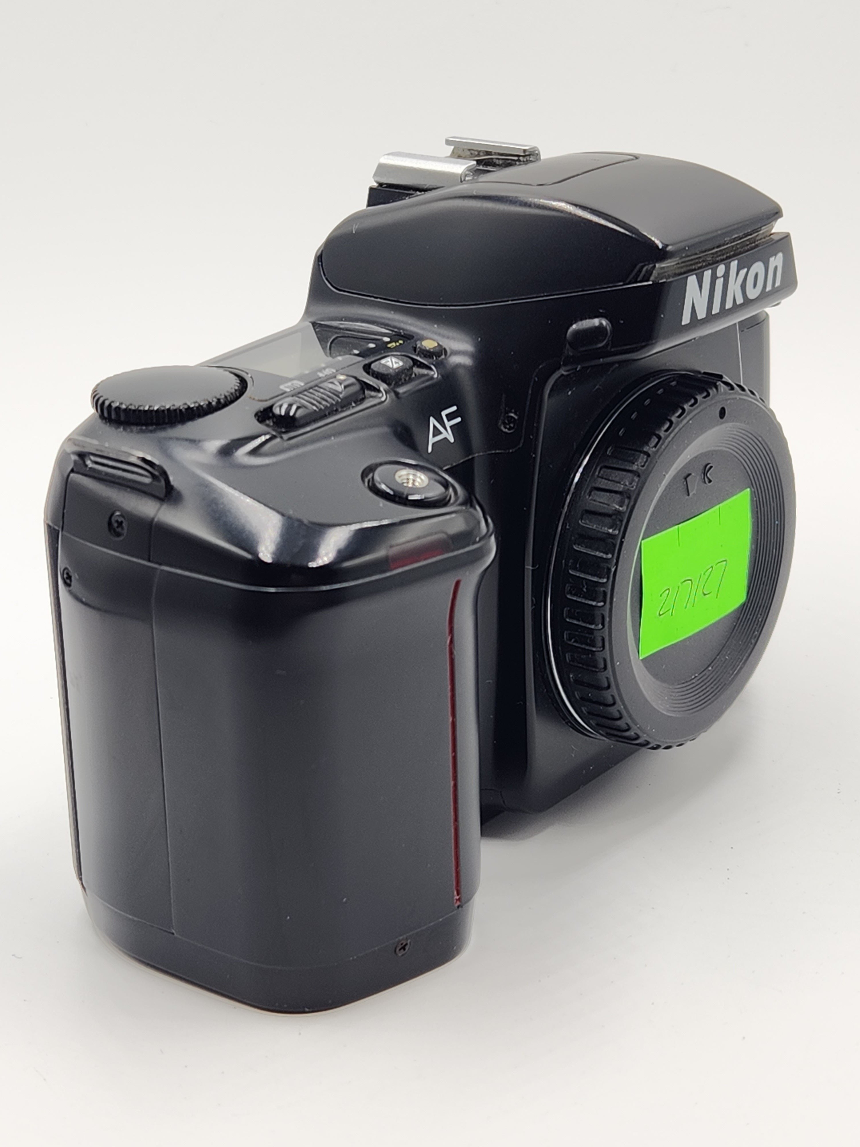 Used Nikon N6006 [Film] SLR Body (AS IS - Parts Only)