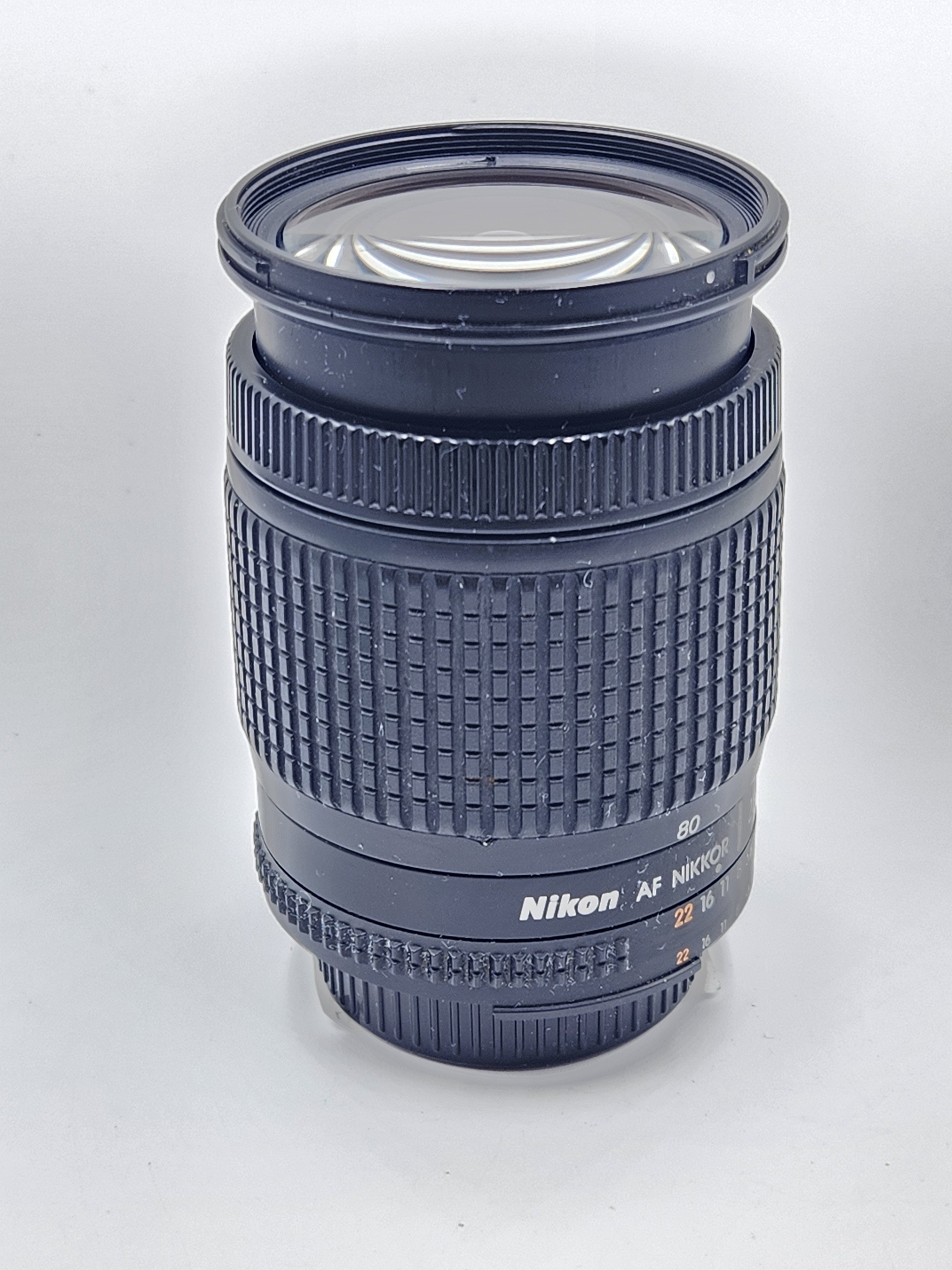 Used Nikon 28-80mm f3.3-5.6 G (non-AF-s) Lens