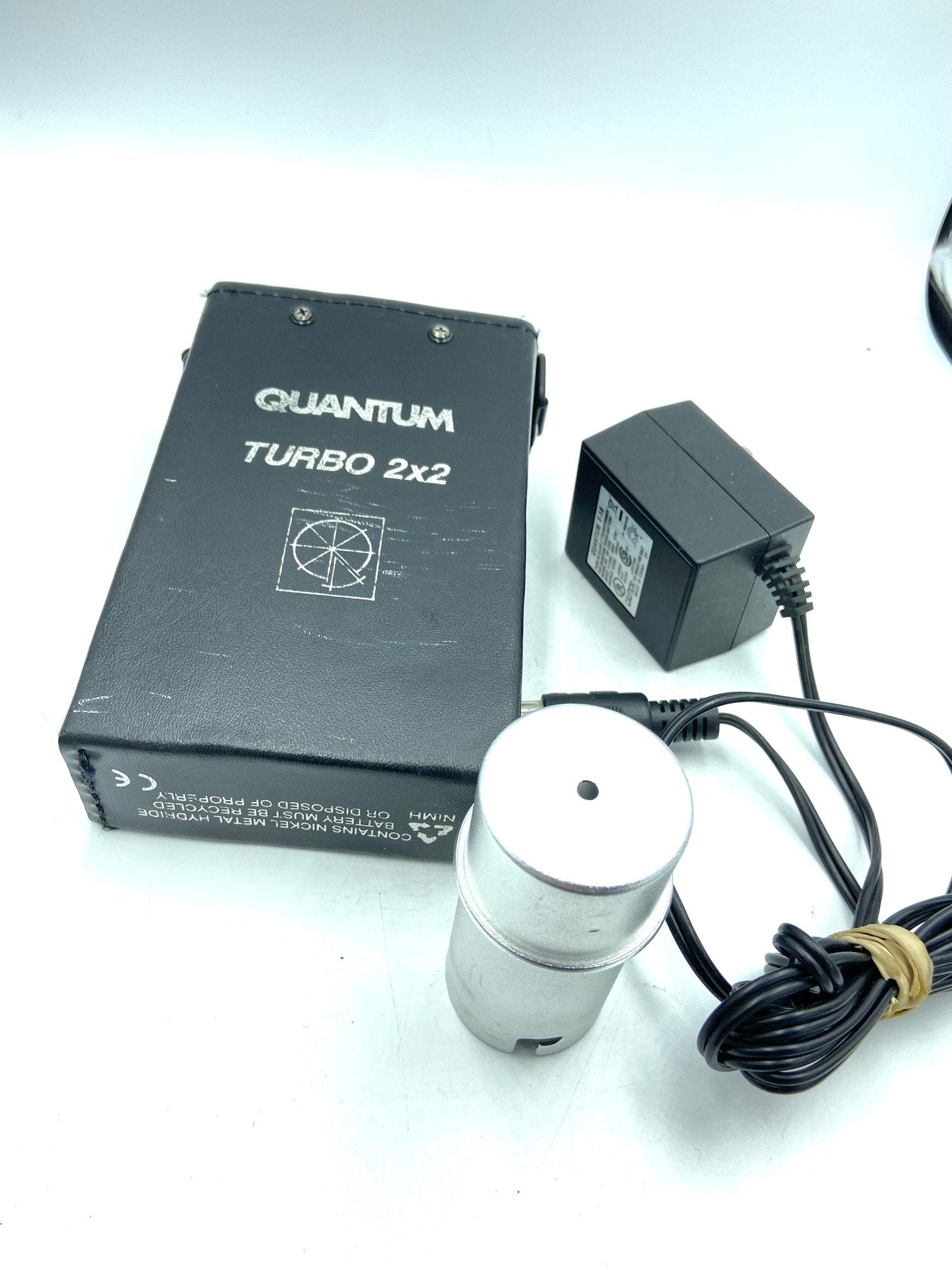 USED Quantum T5D-R with Reflector, Diffusor, Turbo 2x2, Freewire, Snoot, Bulb Cover, 12x12 Softbox