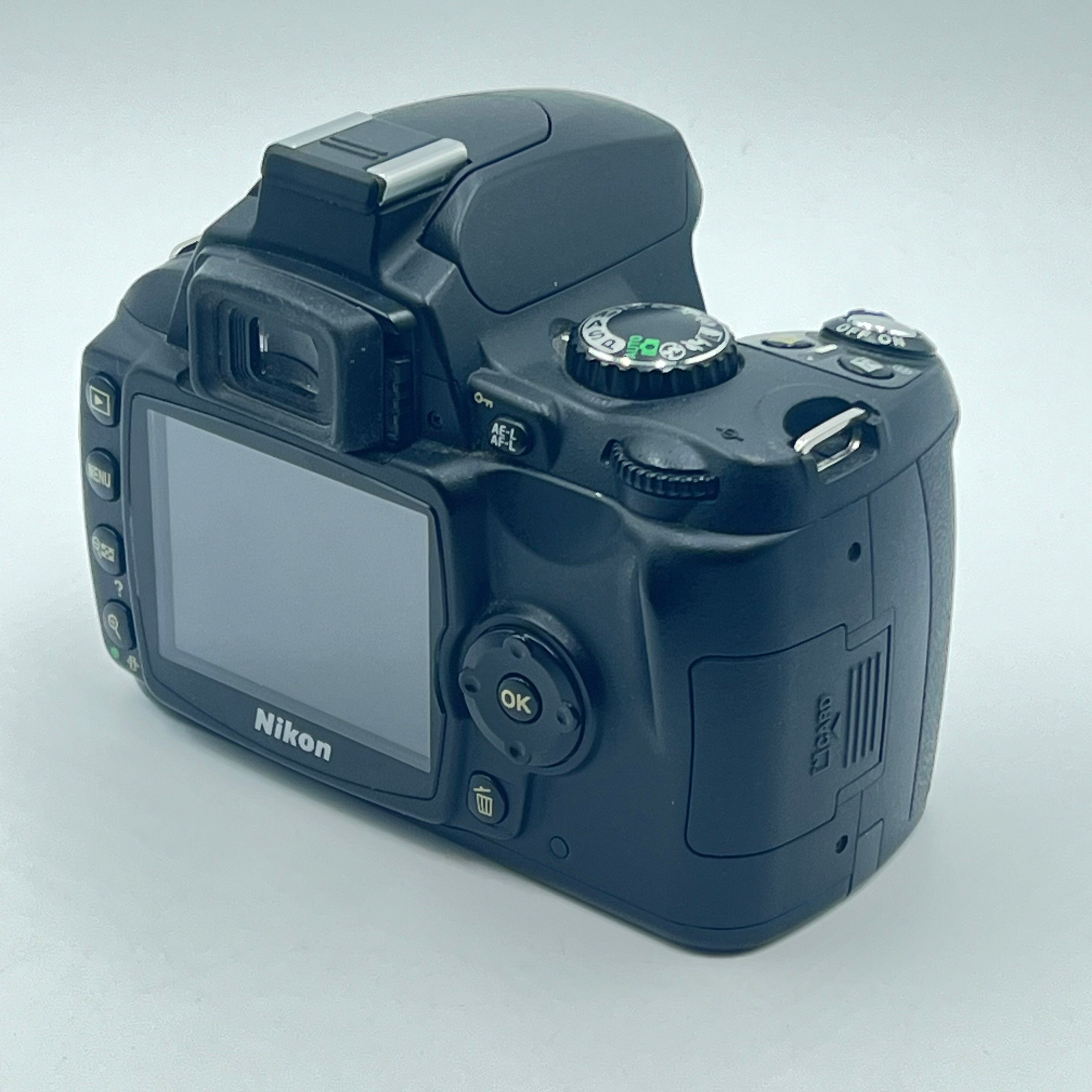 Used Nikon D40x DSLR Body