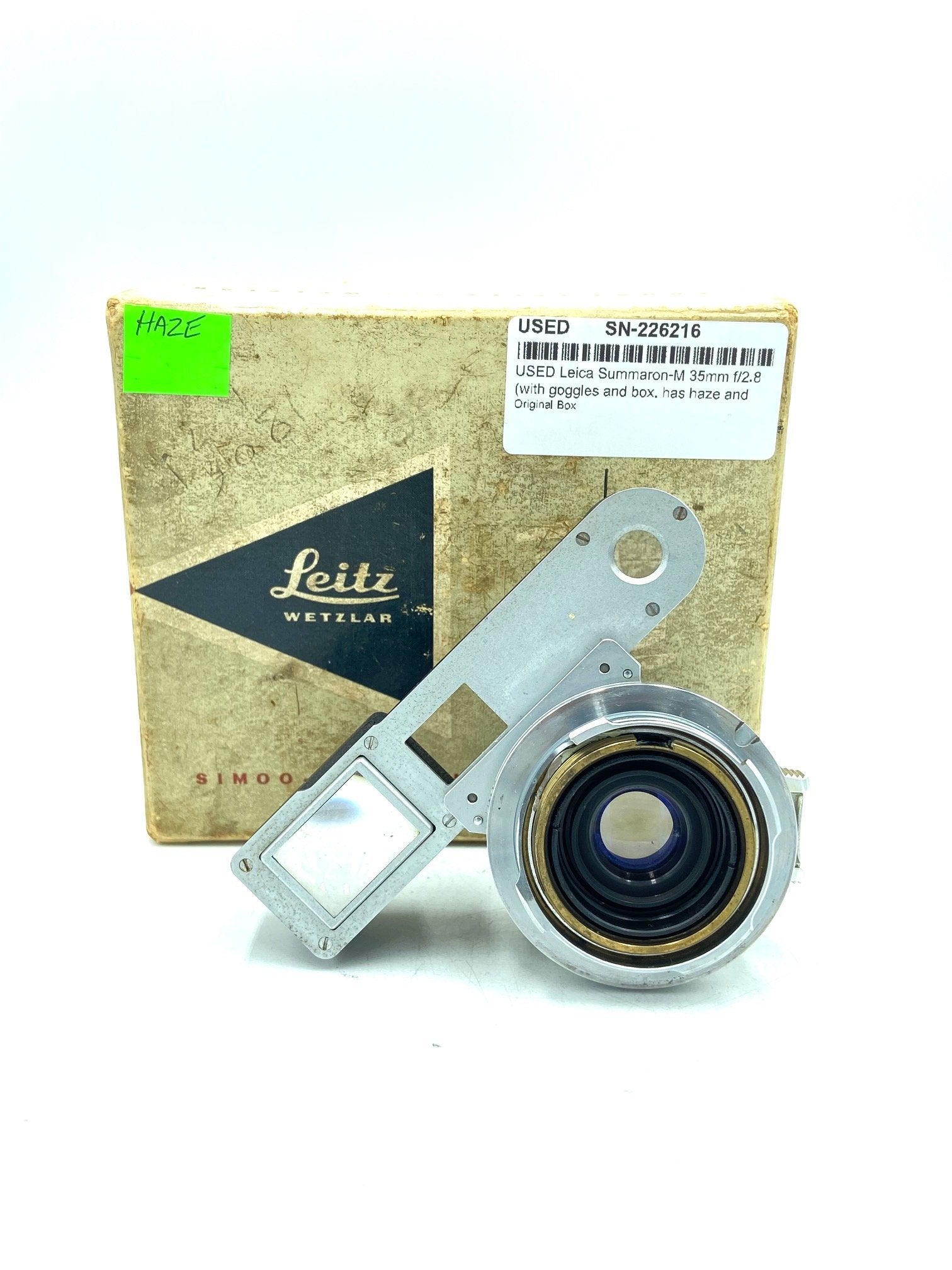 USED Leica Summaron-M 35mm f/2.8 (with goggles and box. has haze and oil on blades)