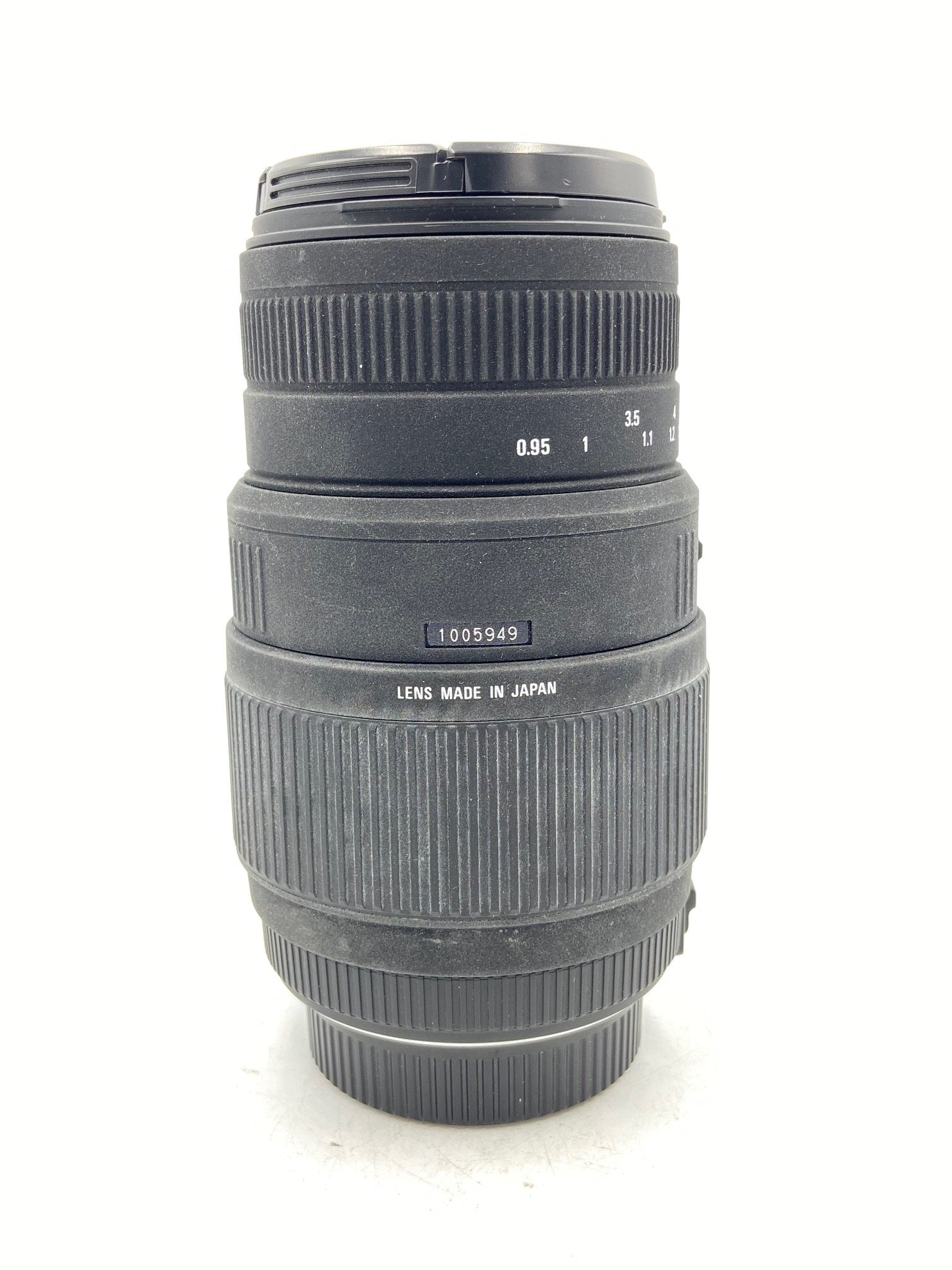 USED Sigma DC 70-300mm f/4-5.6 Lens for Nikon F