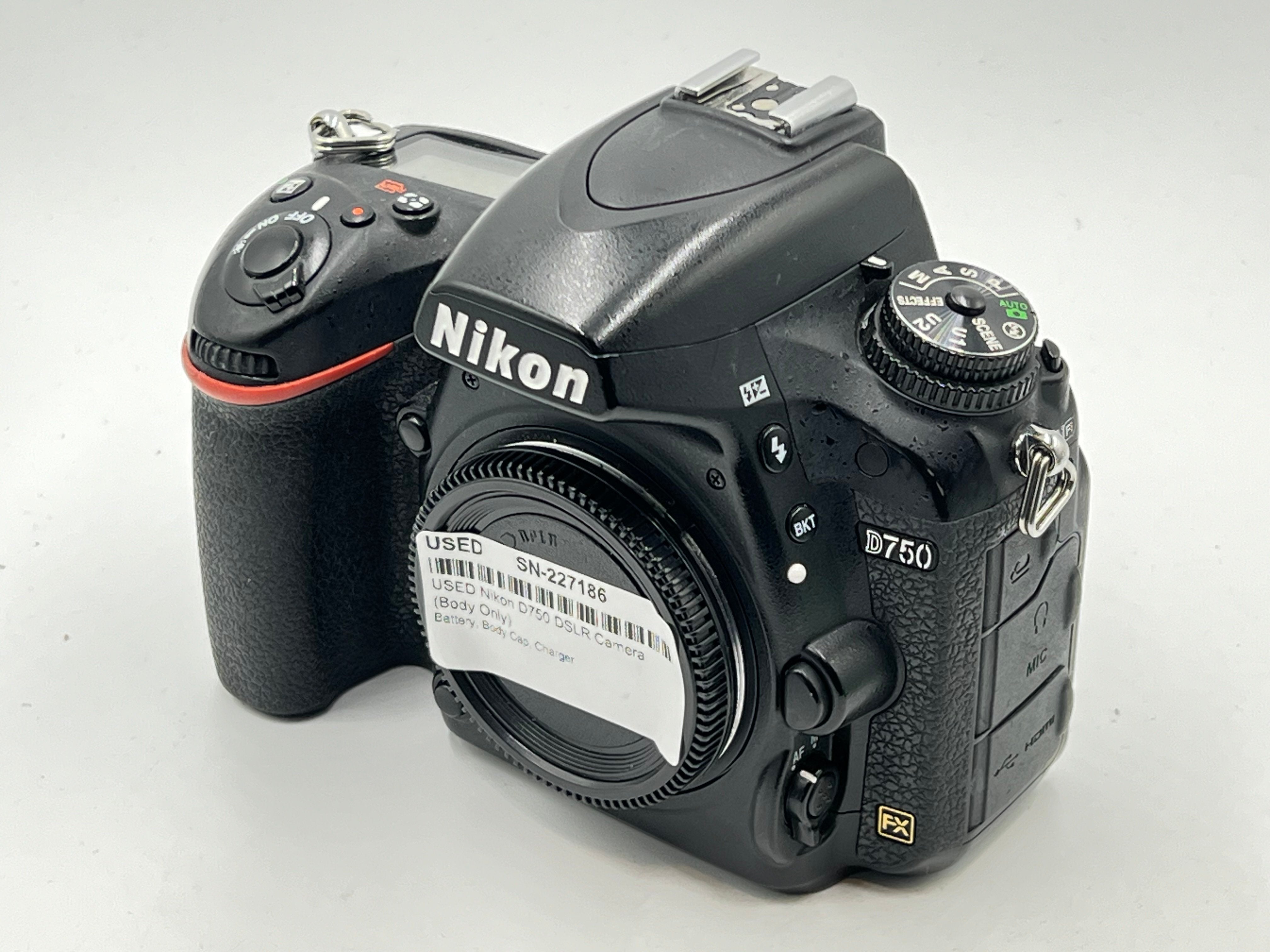 USED Nikon D750 DSLR Camera (Body Only)