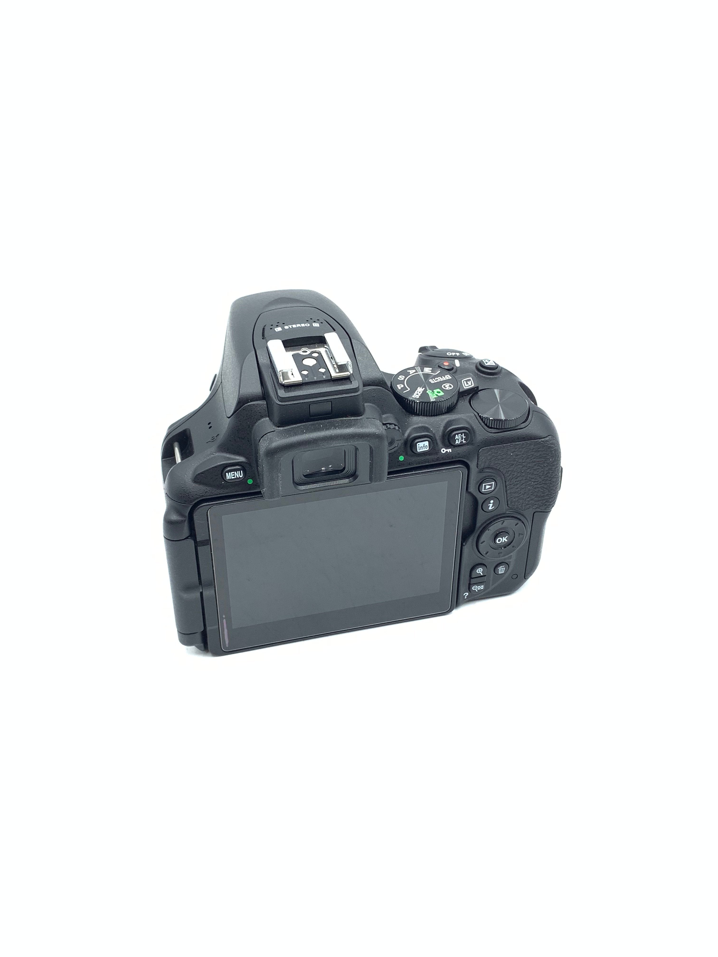 USED Nikon D5600 DSLR Camera Body