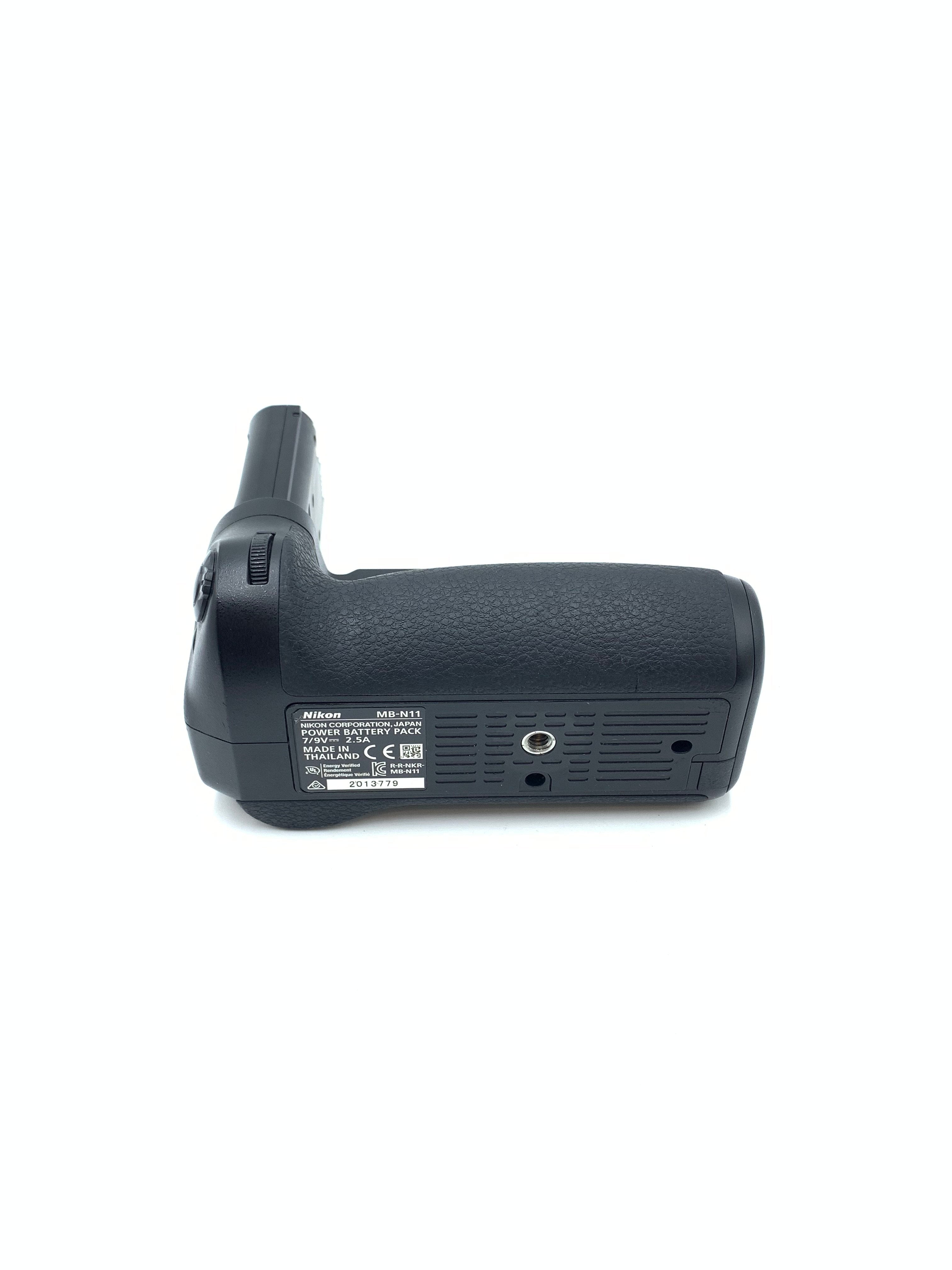 Used Nikon MB-N11 Battery Grip