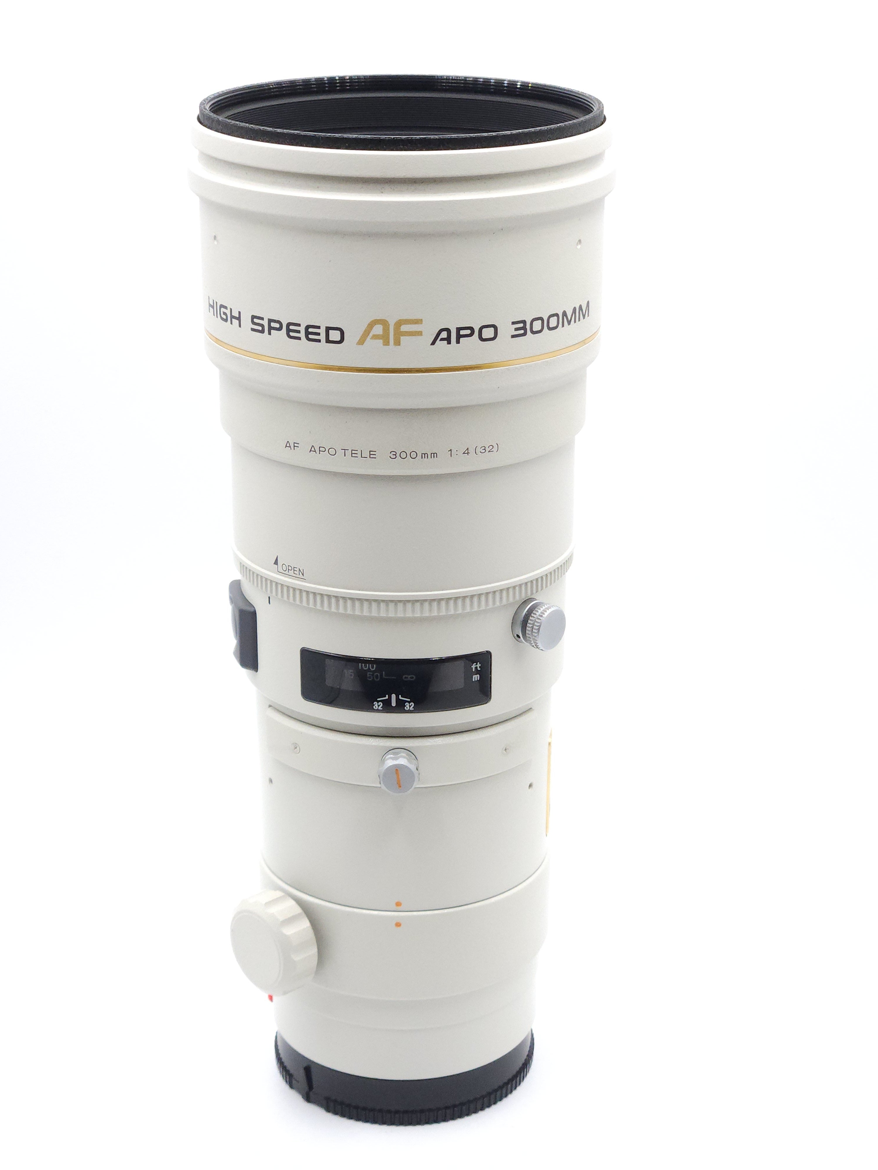 Used Minolta 300mm f4 APO Maxxum AF Lens