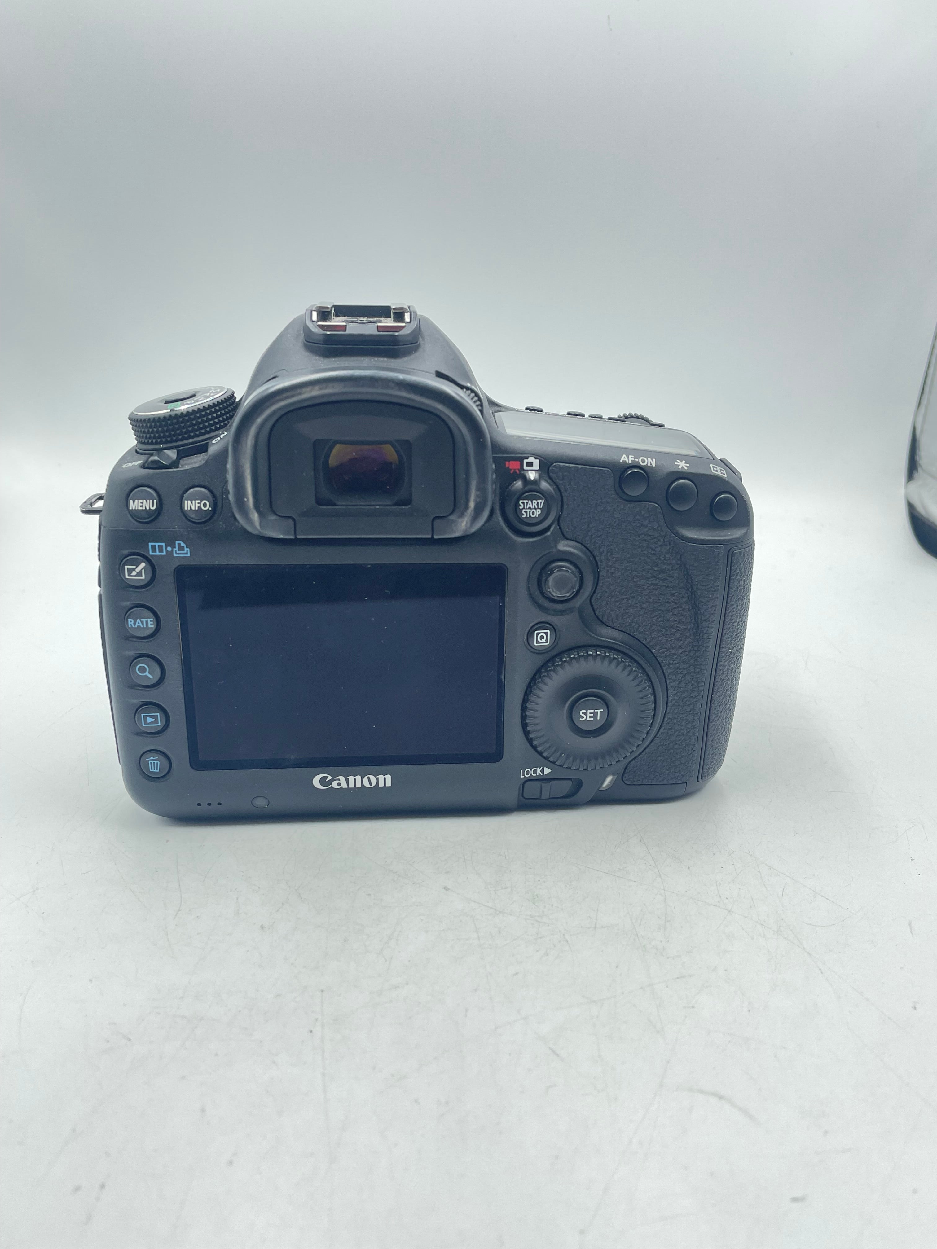 USED Canon EOS 5D Mark III Digital SLR