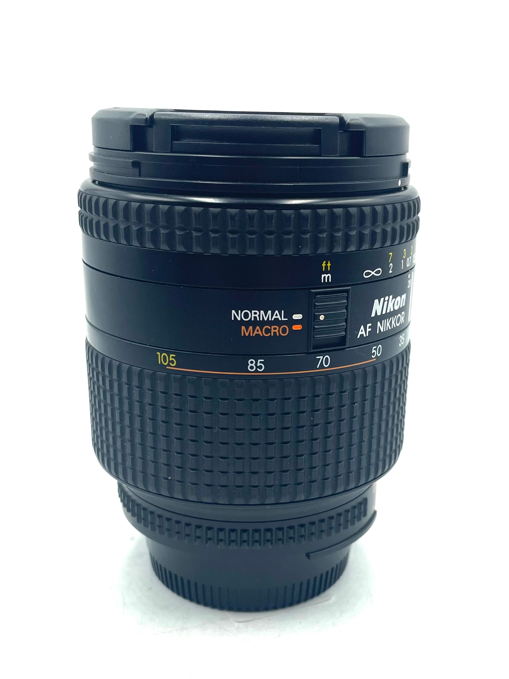 USED Nikon 28-105mm F3.5-4.5 AF D Lens