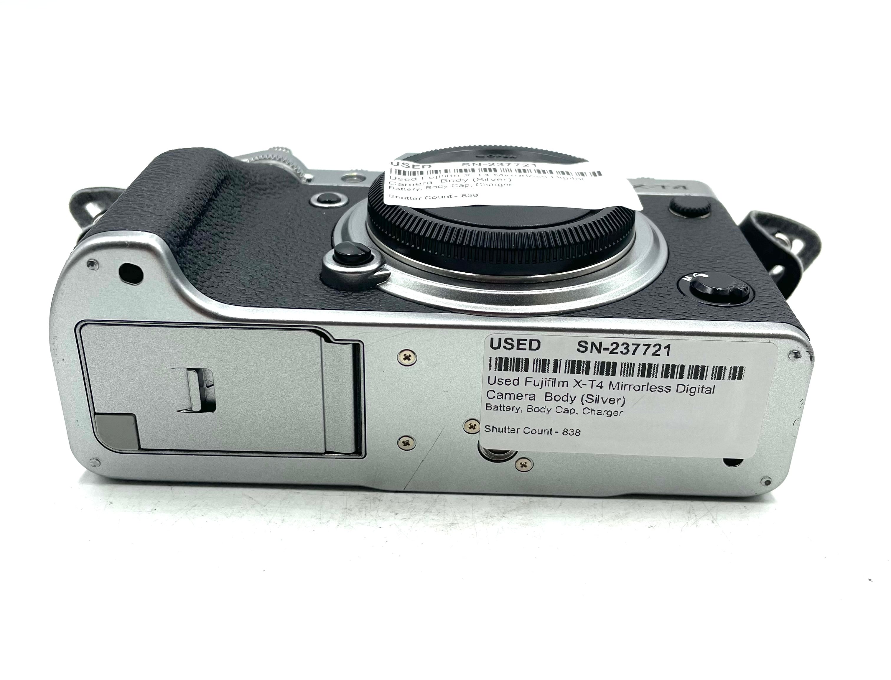 Used Fujifilm X-T4 Mirrorless Digital Camera  Body (Silver)