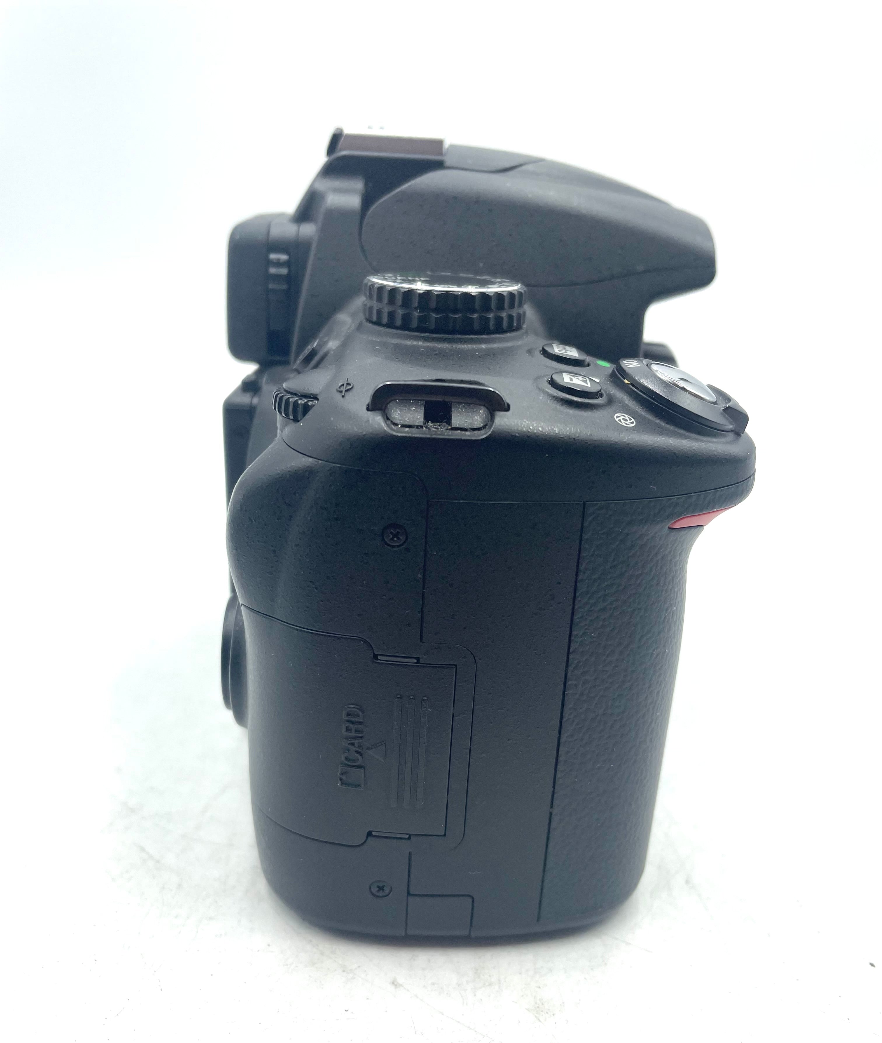 USED Nikon D5000 Digital SLR Body