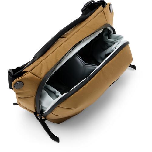 Peak Design Everyday Sling v2 (Coyote, 3L)