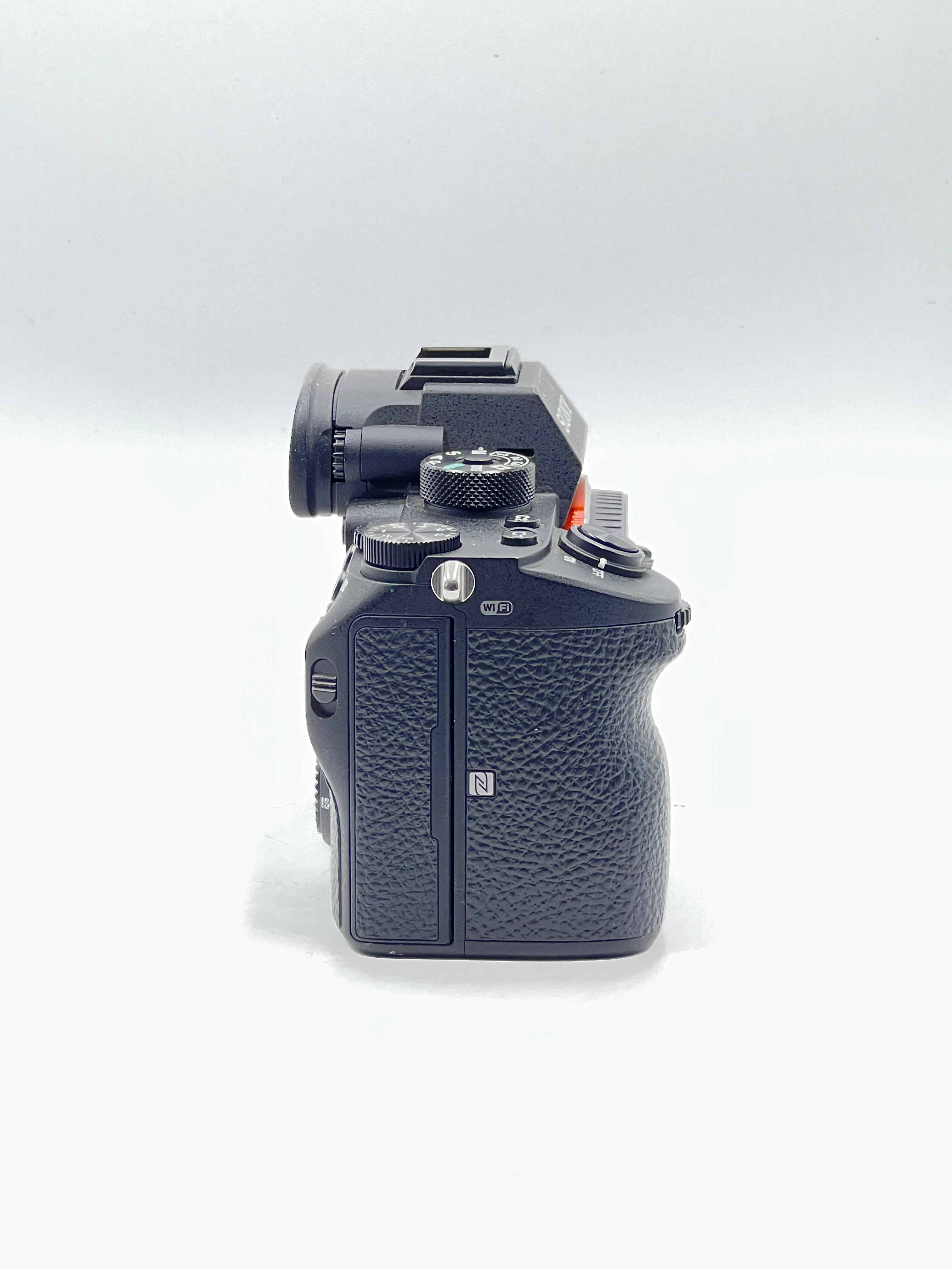 USED Sony a7R III Mirrorless Camera Body