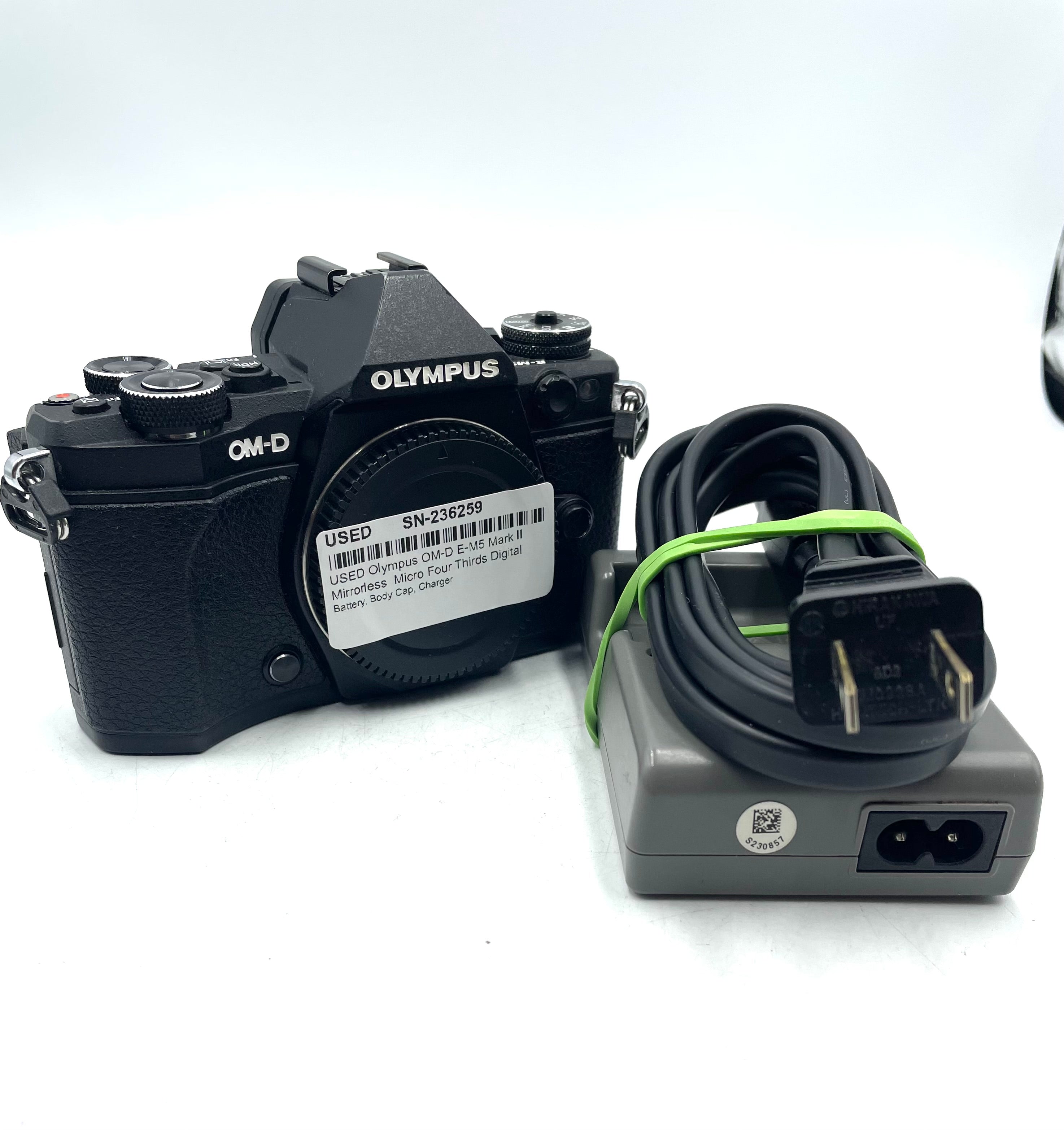 USED Olympus OM-D E-M5 Mark II Mirrorless  Micro Four Thirds Digital Camera (Body, Black)