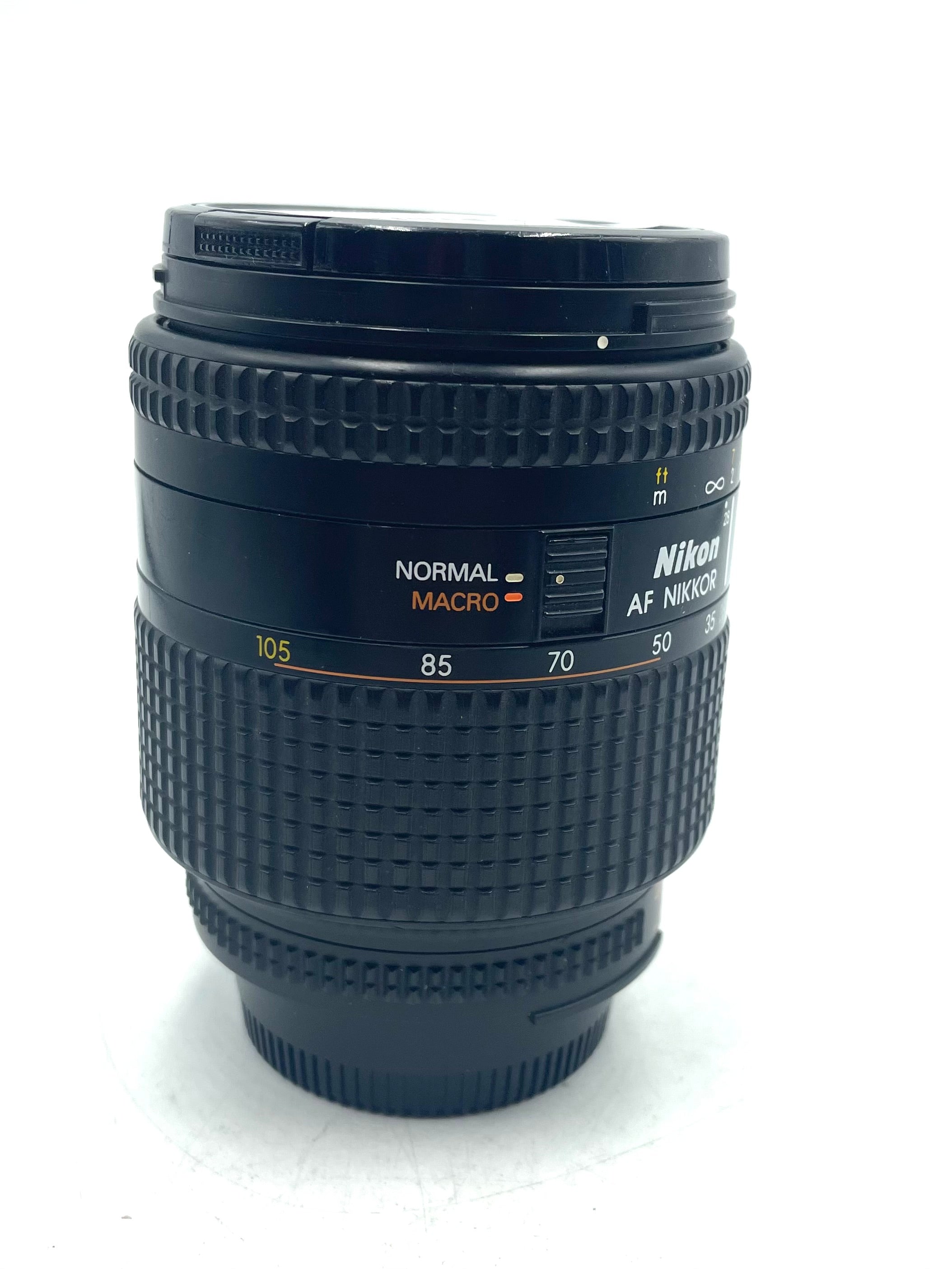 USED Nikon 28-105mm F3.5-4.5 AF D Lens