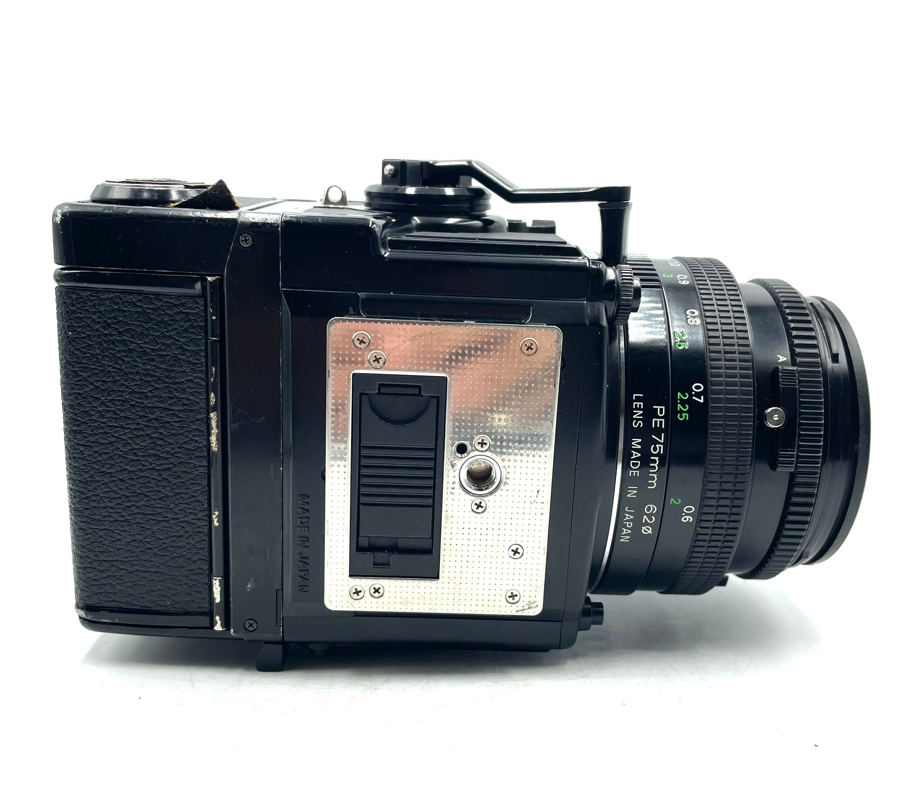 Used Bronica Zenza ETR Si, AE-II Finder, Zenzanon 75mm f2.8 Lens, 120 Back