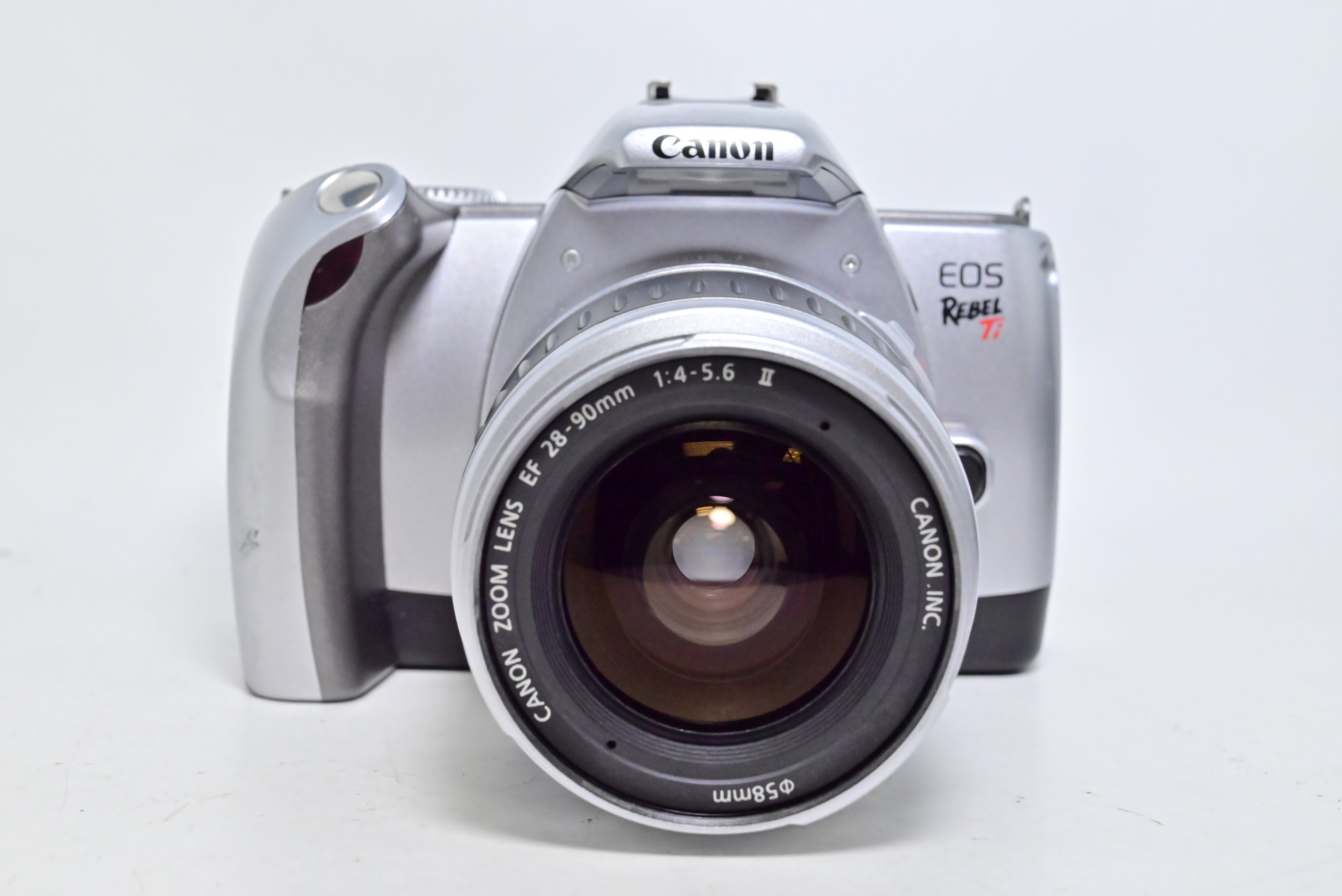 USED Canon Rebel TI w/ 28-90mm f/4-5.6 II