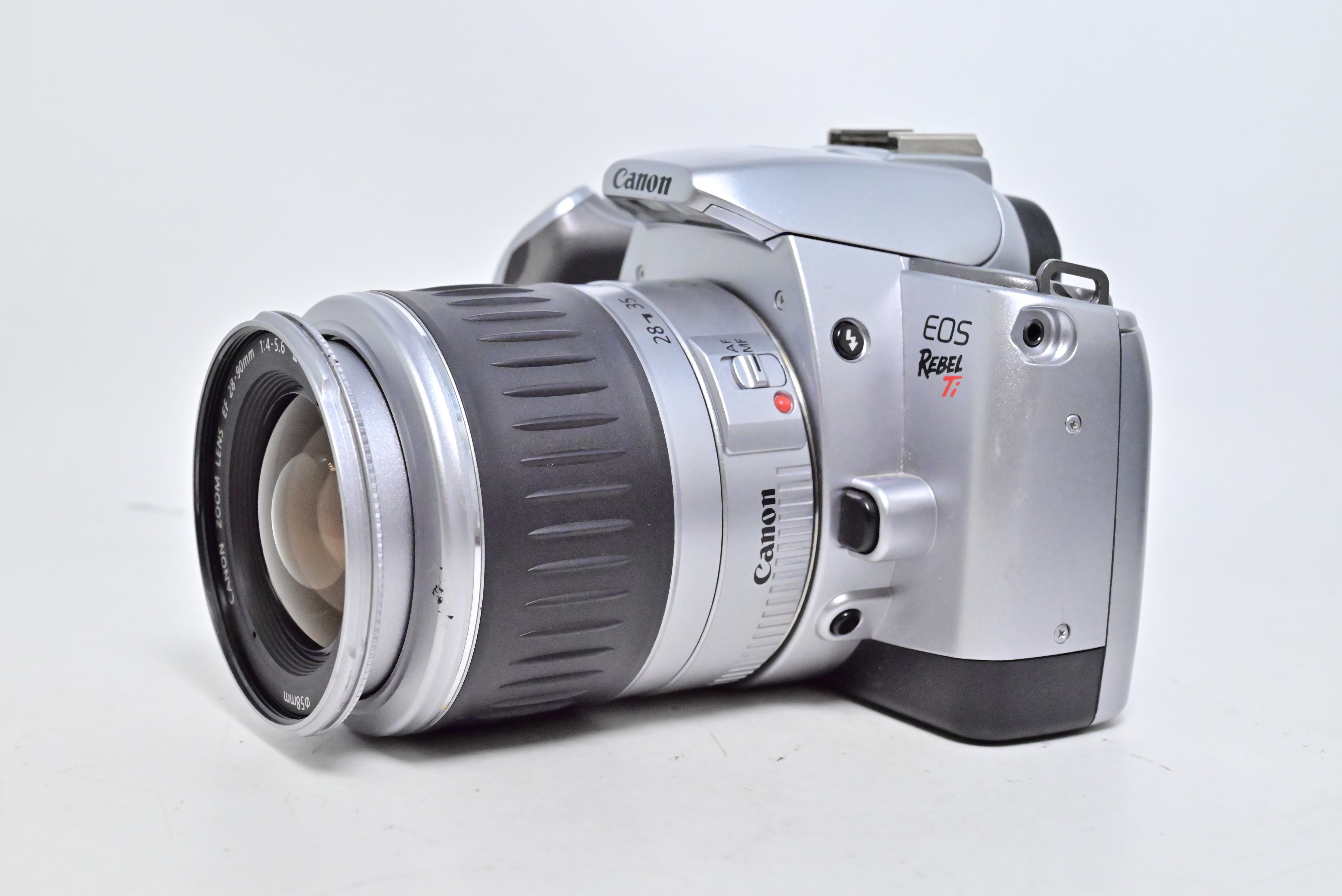 USED Canon Rebel TI w/ 28-90mm f/4-5.6 II