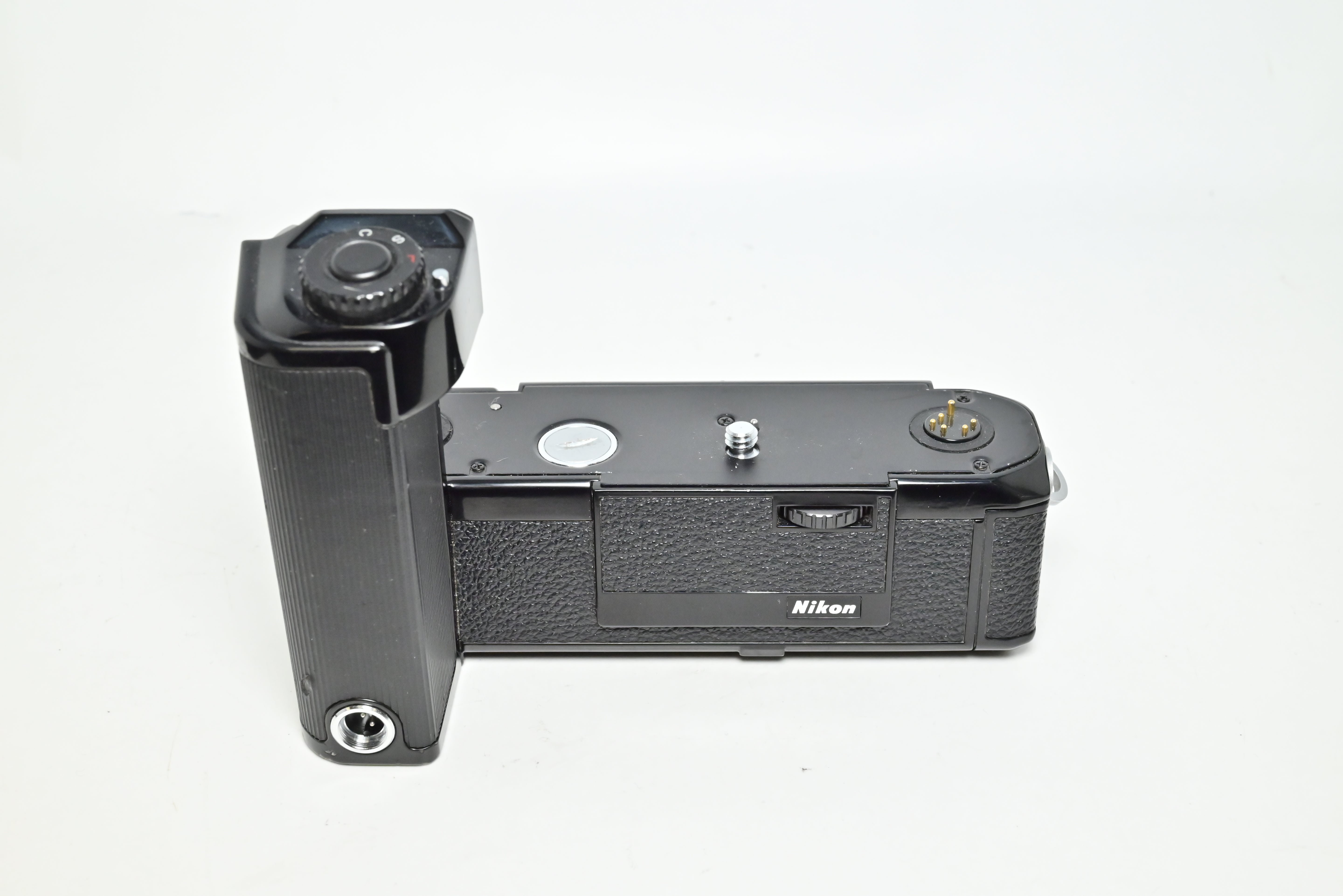 USED Nikon MD-15