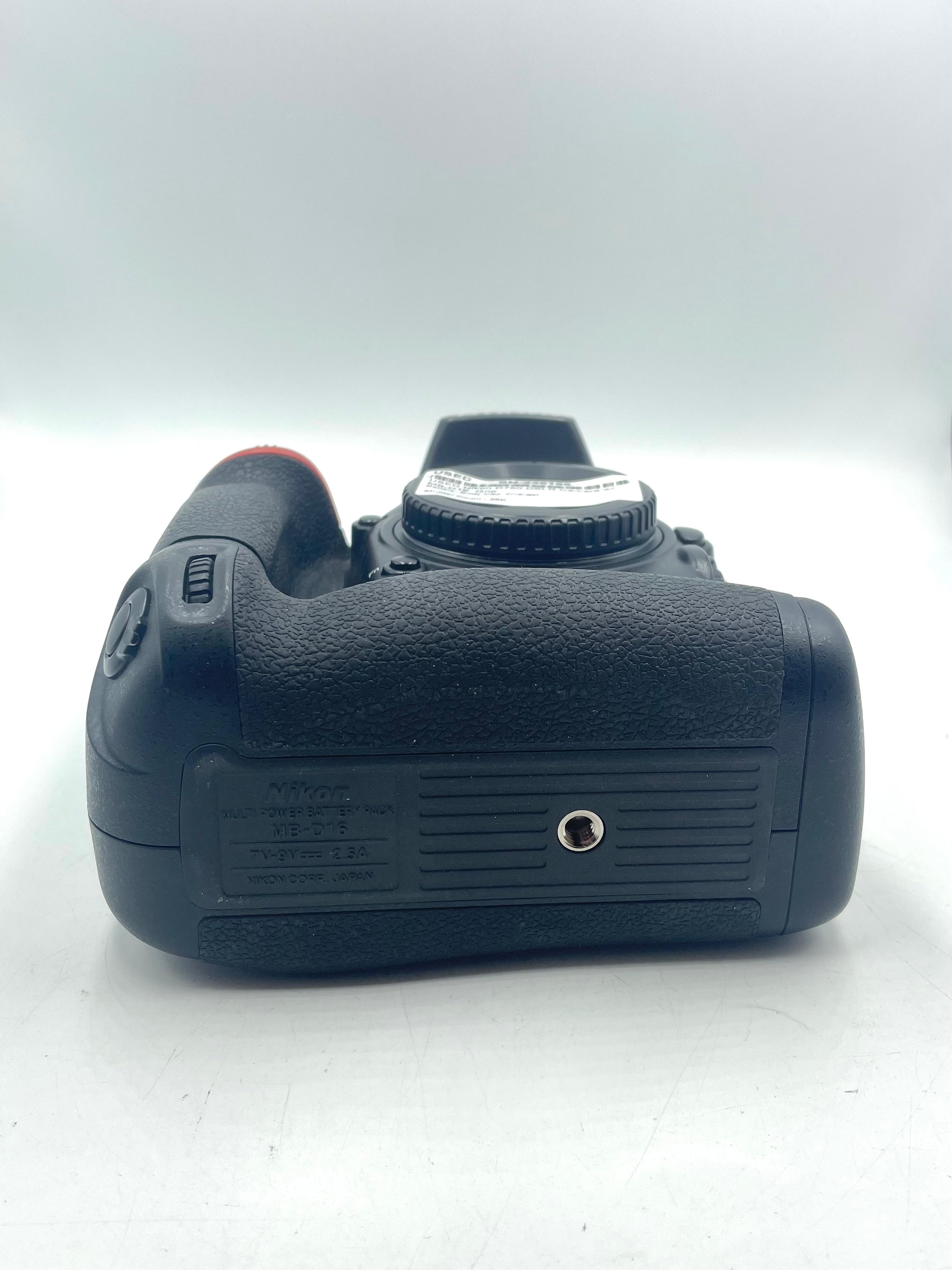 USED Nikon D750 DSLR Camera w/ MB-D16  Grip