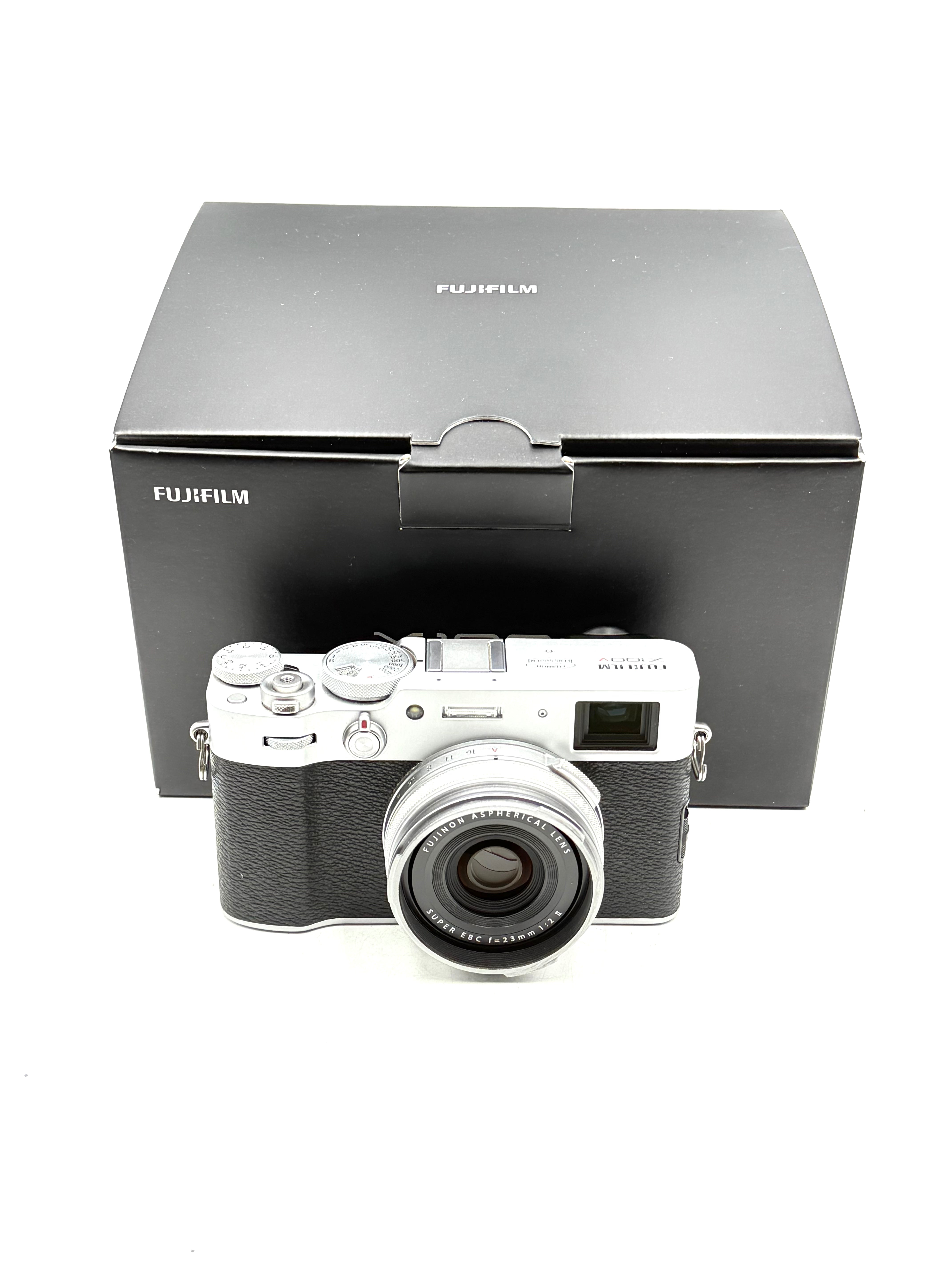 Used Fujifilm X100V Digital Camera (Silver)