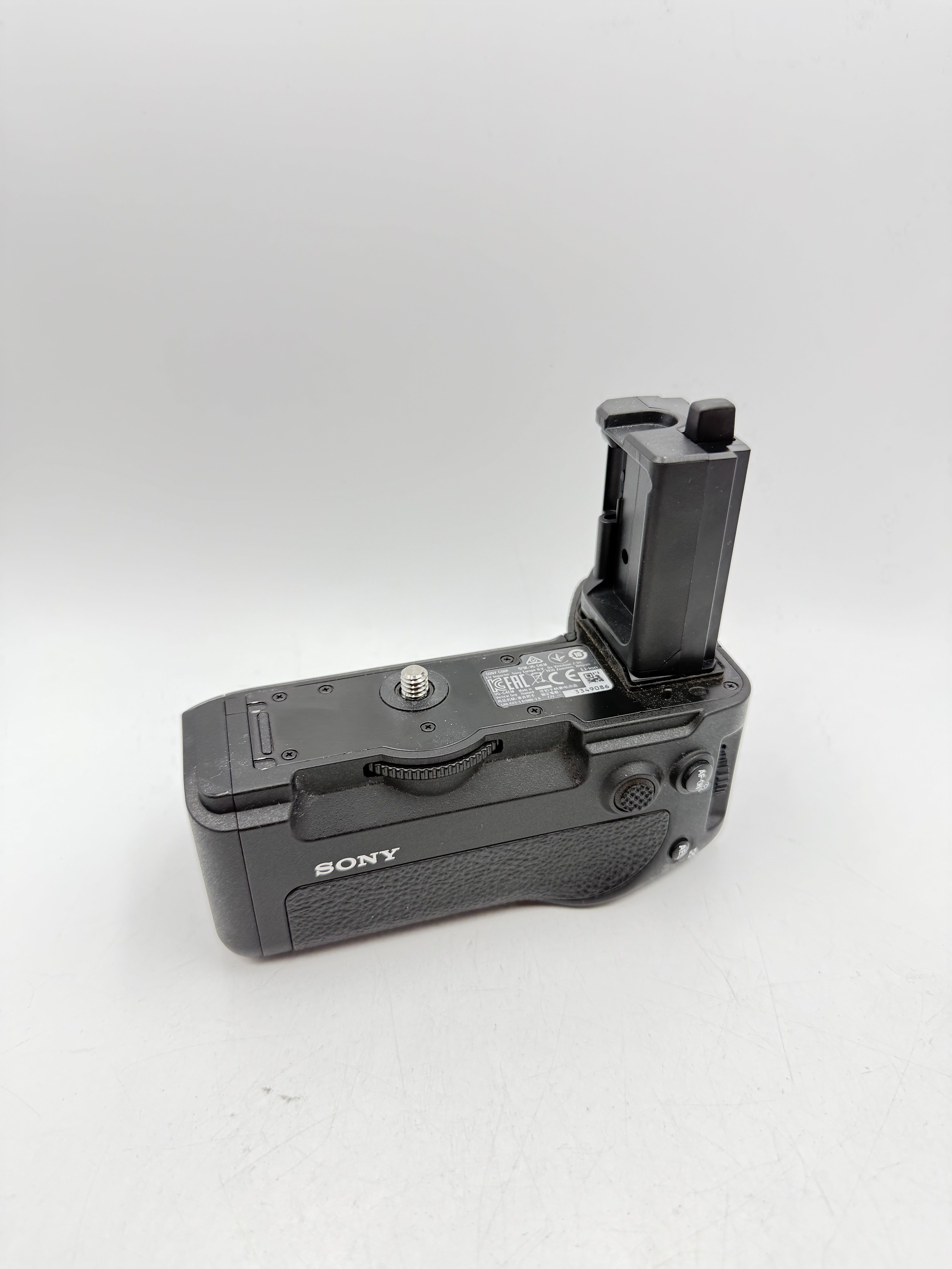 Used Sony VG-C4EM Vertical Grip